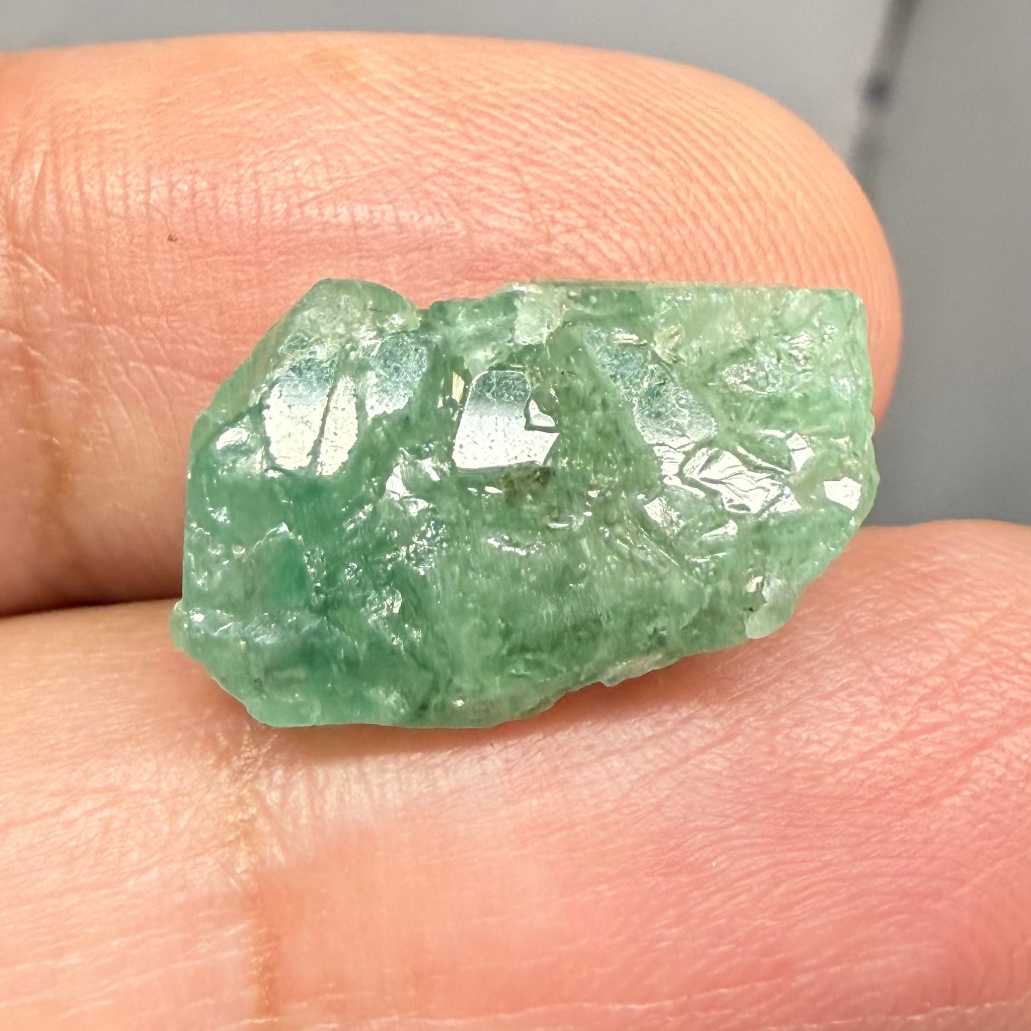 Emerald Crystal, 10.00ct, Tanzania, Untreated Unheated, specimen grade