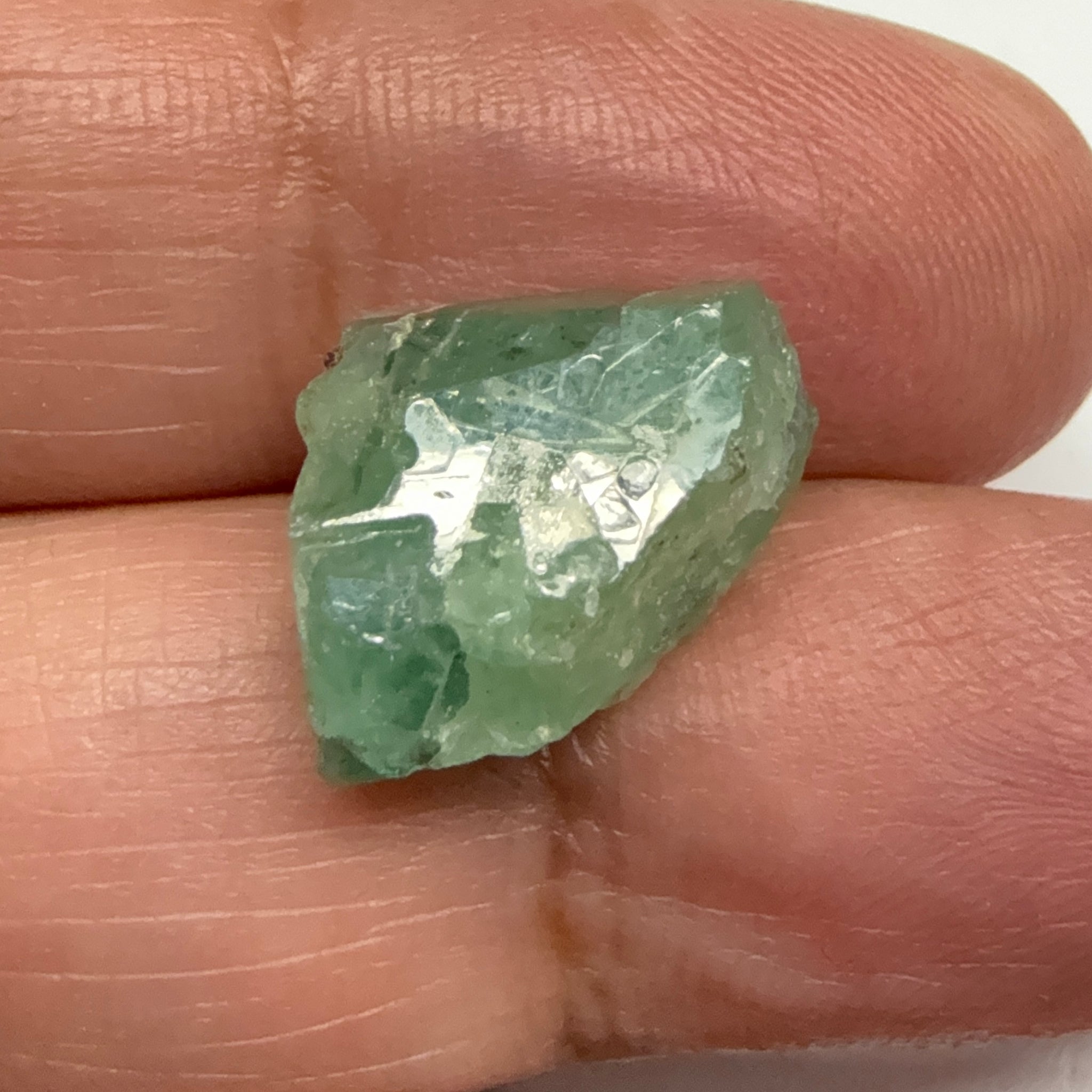 Emerald Crystal, 9.80ct, Tanzania, Untreated Unheated, specimen grade