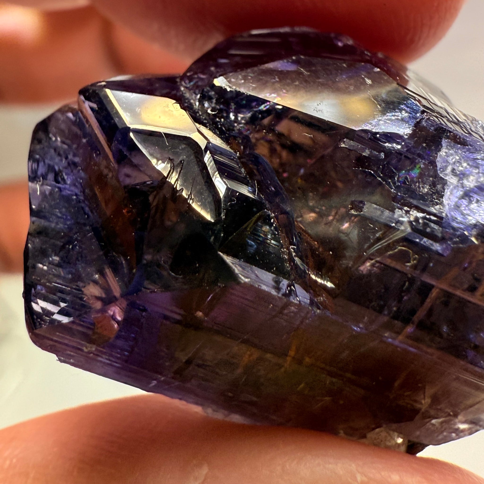 Tanzanite Crystal, 78.95ct / 15.772gm, from Merelani, Tanzania.  Untreated Unheated, Size: 32.2 × 18.5 × 17.2 mm.