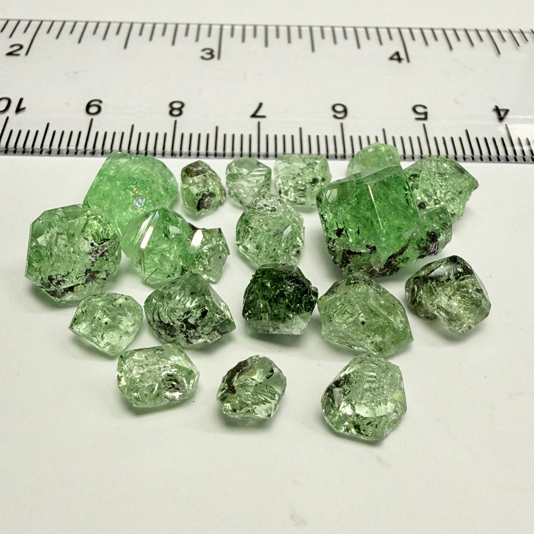 Merelani Mint Garnet Crystal Lot, 48.91ct, Merelani, Tanzania. Untreated Unheated