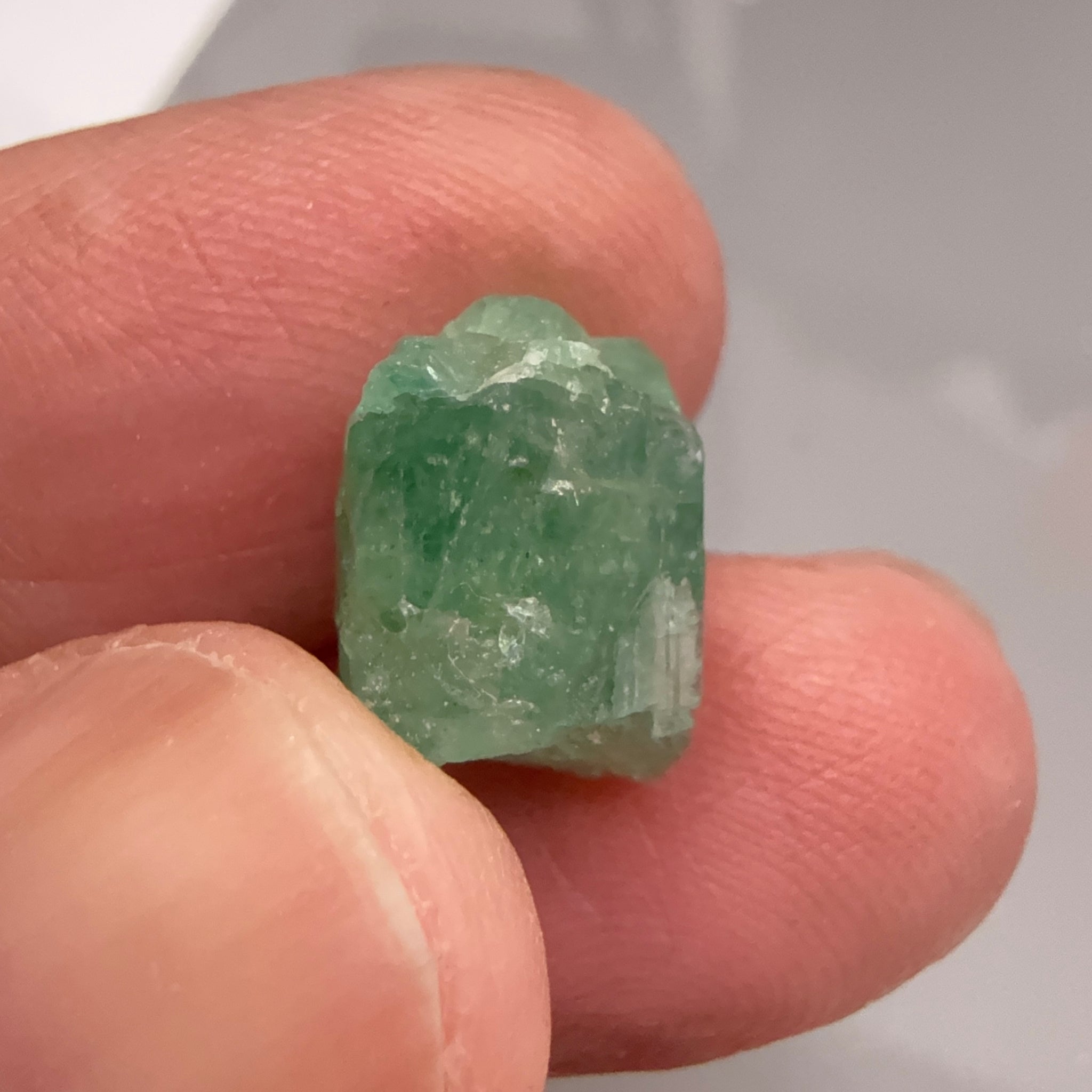 Emerald Crystal, 8.66ct, Tanzania, Untreated Unheated, specimen grade