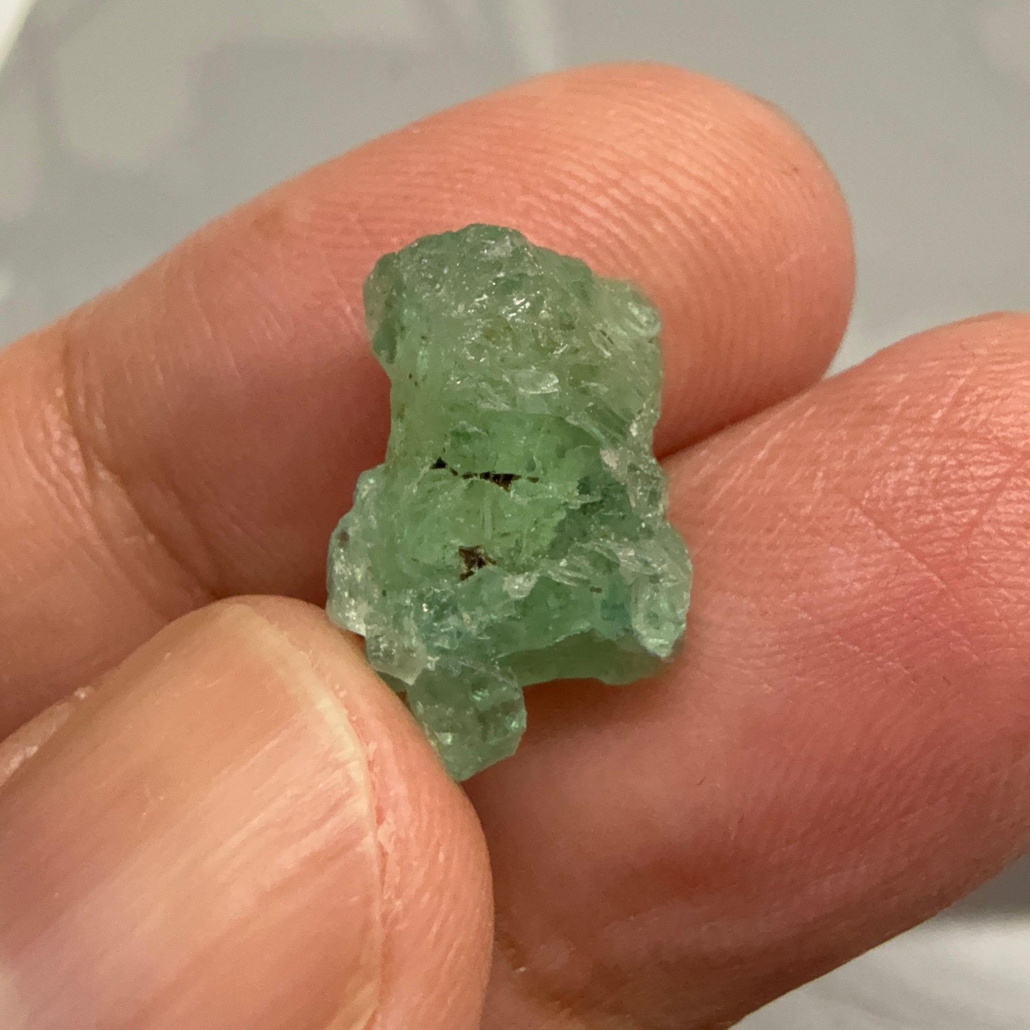 Emerald Crystal, 6.91ct, Tanzania, Untreated Unheated, specimen grade