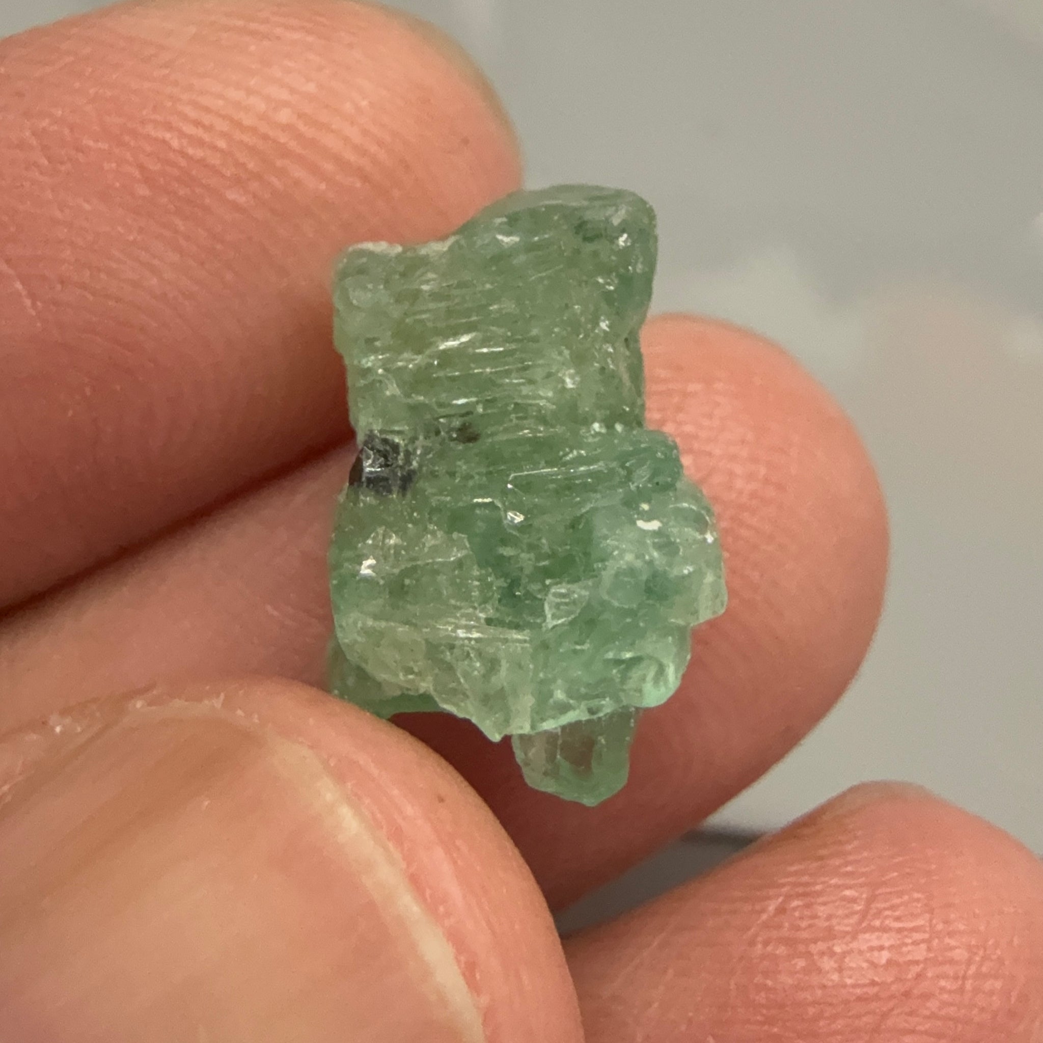 Emerald Crystal, 6.91ct, Tanzania, Untreated Unheated, specimen grade