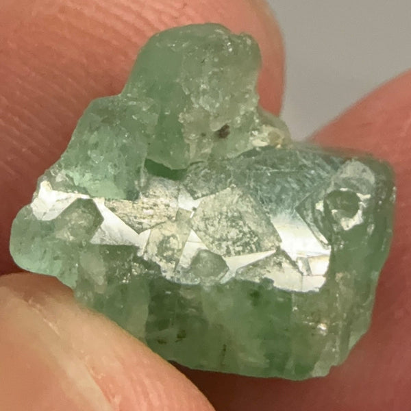 Emerald Crystal, 9.59ct, Tanzania, Untreated Unheated, specimen grade