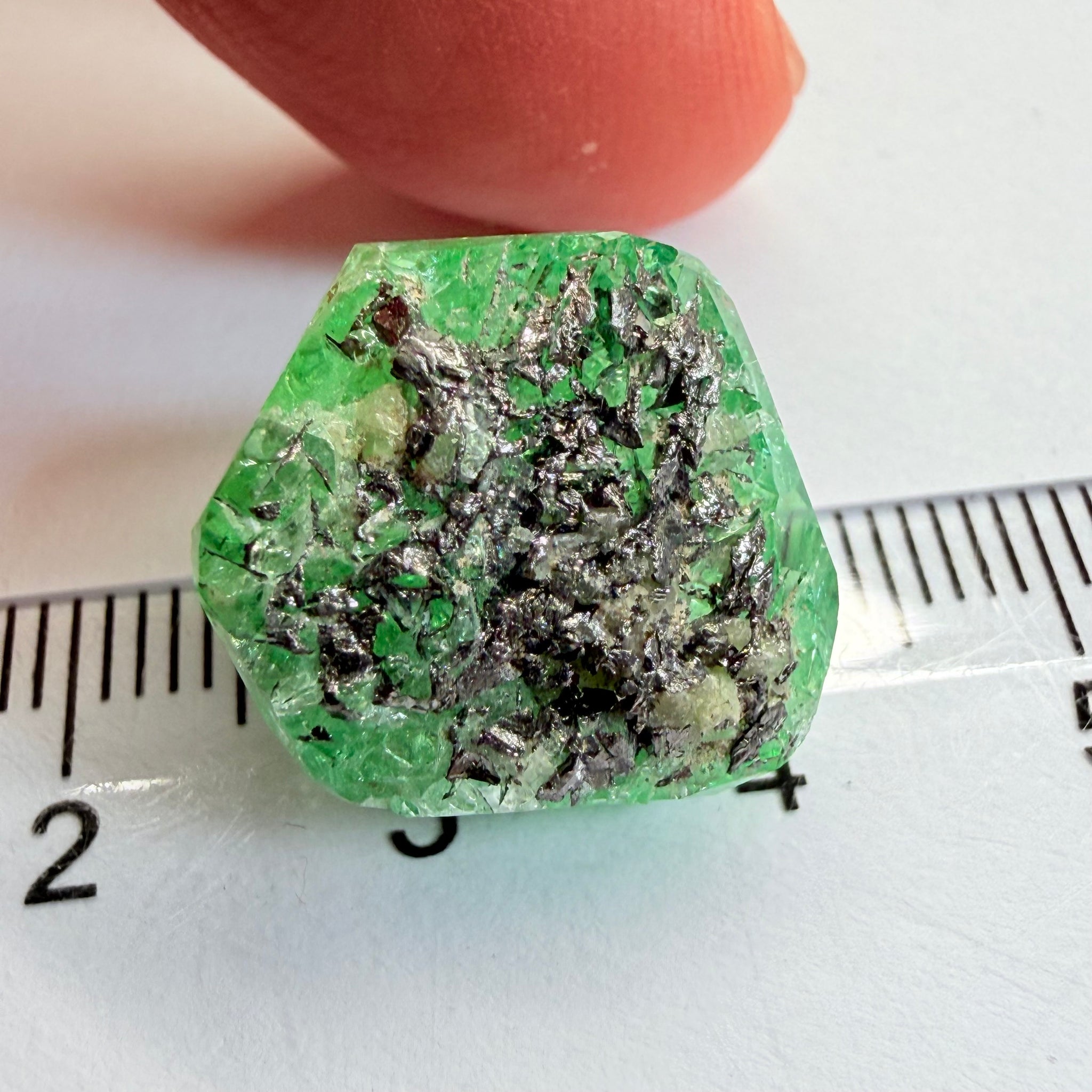 Merelani Mint Garnet Crystal, 24.22ct, Tanzania, Untreated Unheated