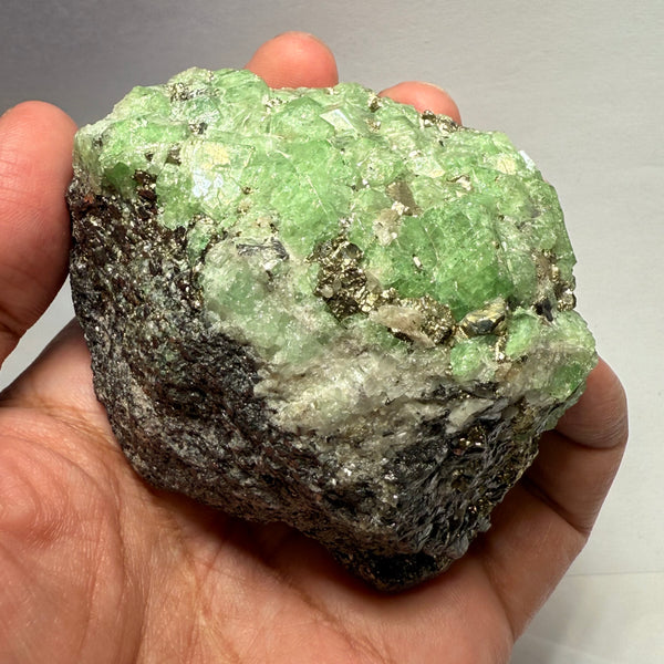 Tsavorite Crystal, almost half a kilo, 428.00gm / 2140.00ct, Merelani, Tanzania, Unheated Untreated