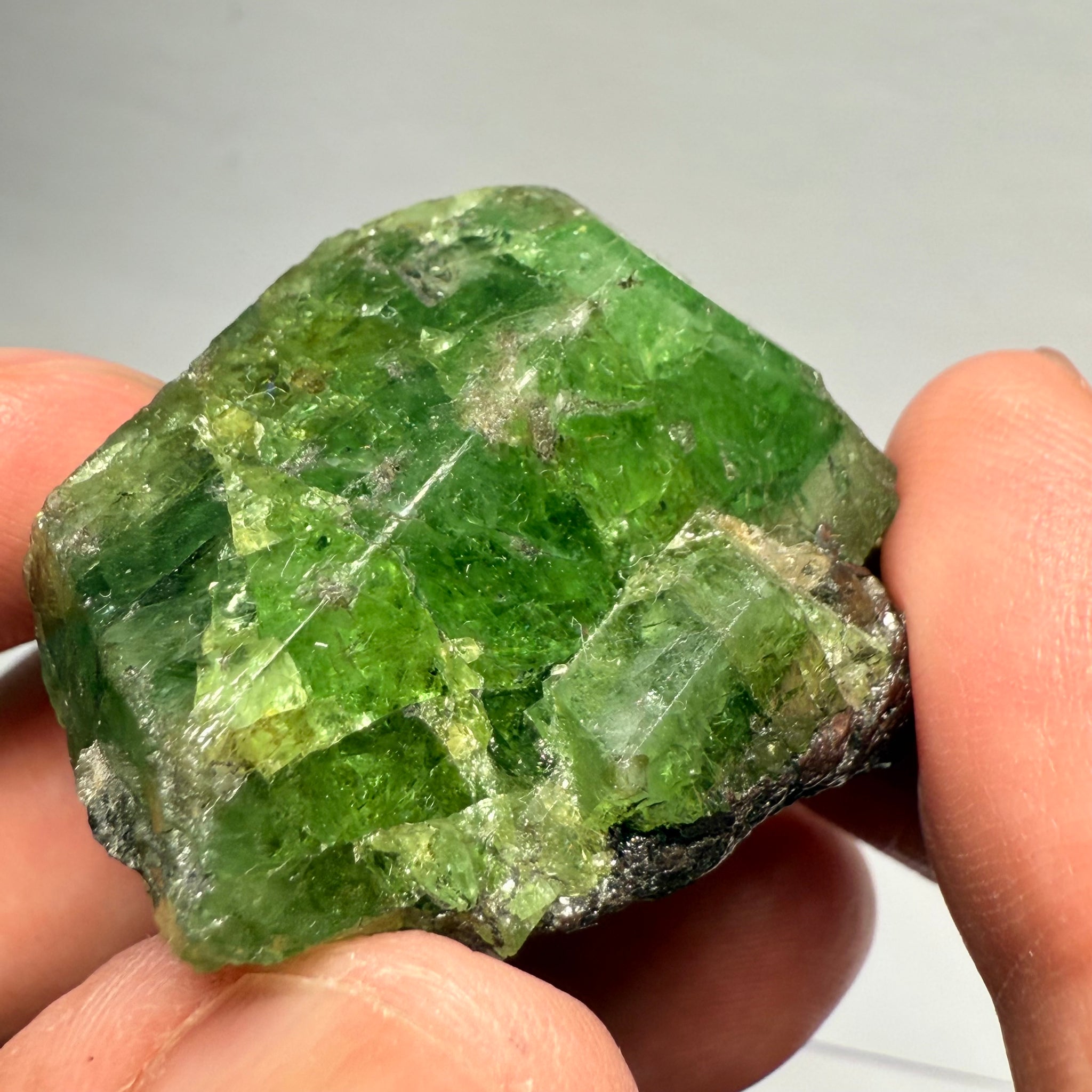 Tsavorite Crystal, 38.00gm / 190.00ct, Merelani, Tanzania, Unheated Untreated