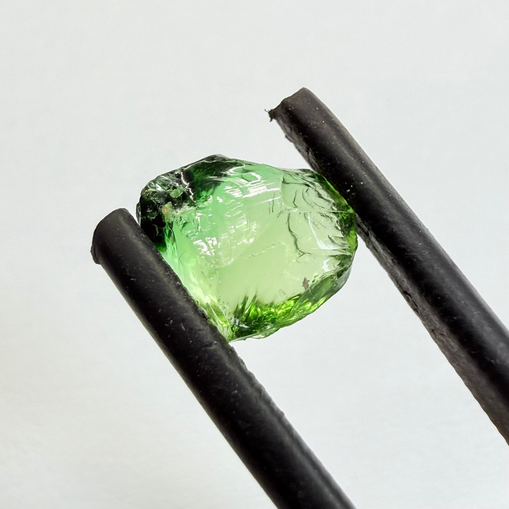 Chrome Tourmaline, yellowish tint with colour zoning, 1.84ct, Laletema, Tanzania, Untreated Unheated, vvs-if, slightly flattish shape