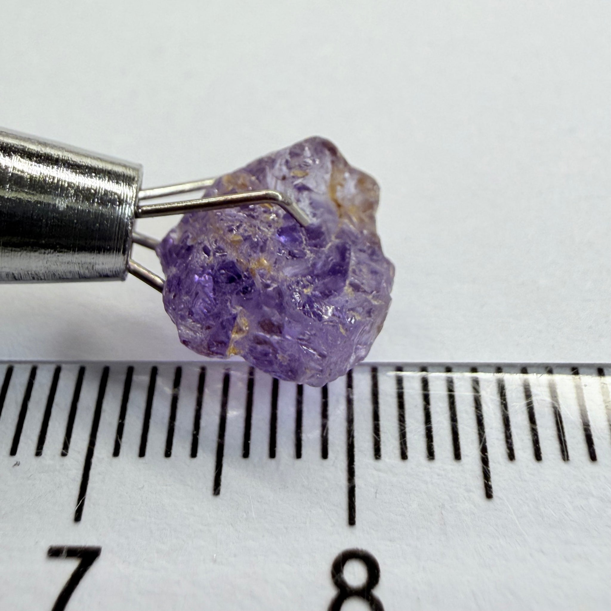 Purple Scapolite, 3.12ct, Tanzania, Untreated Unheated, vvs-if, flat shape