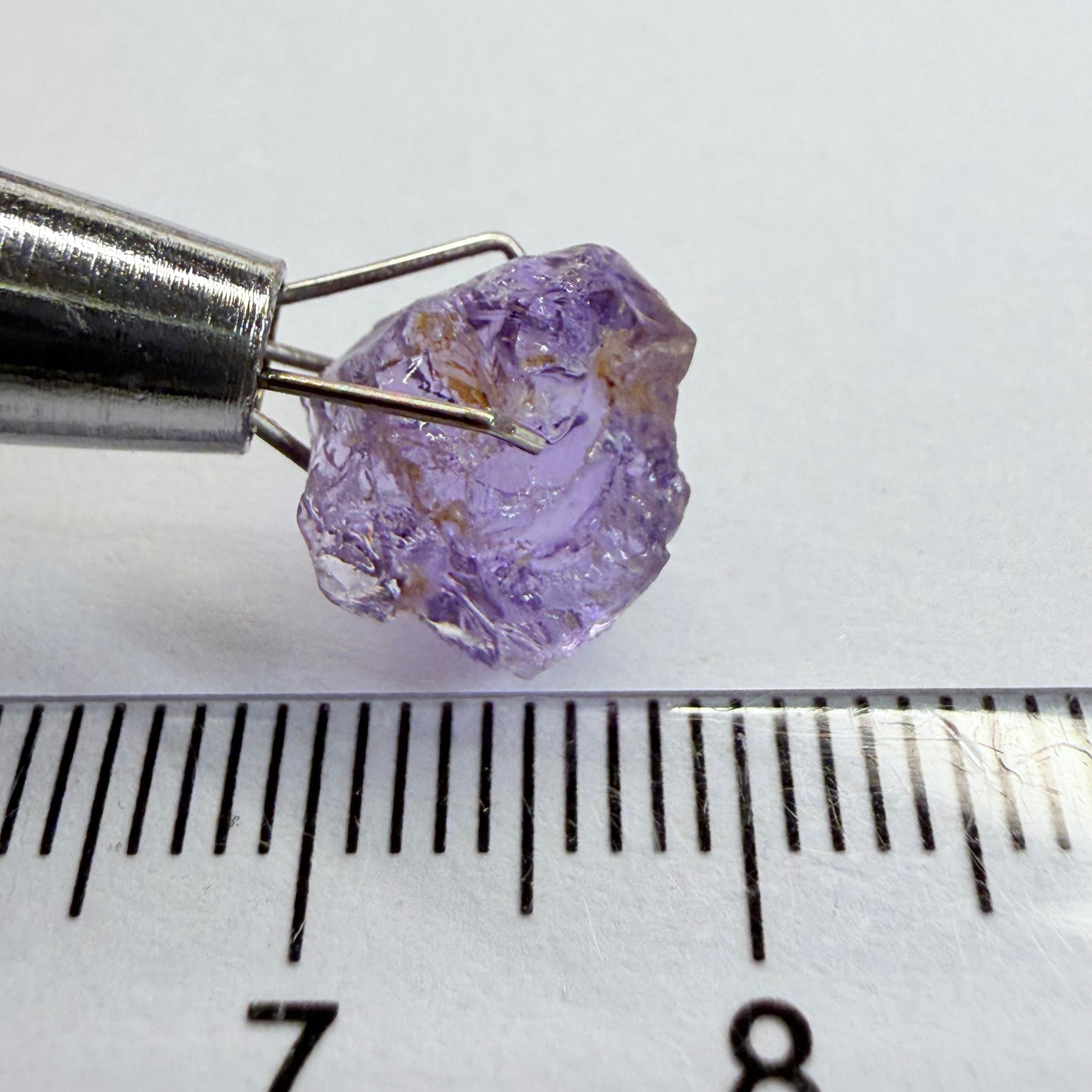 Purple Scapolite, 3.12ct, Tanzania, Untreated Unheated, vvs-if, flat shape