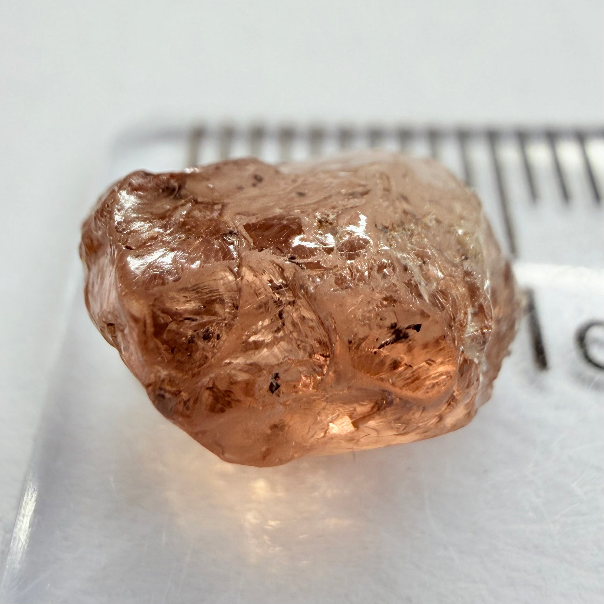 Champagne Malaya Garnet, 5.61ct, Tanzania, Untreated Unheated, spotty, colour shifting