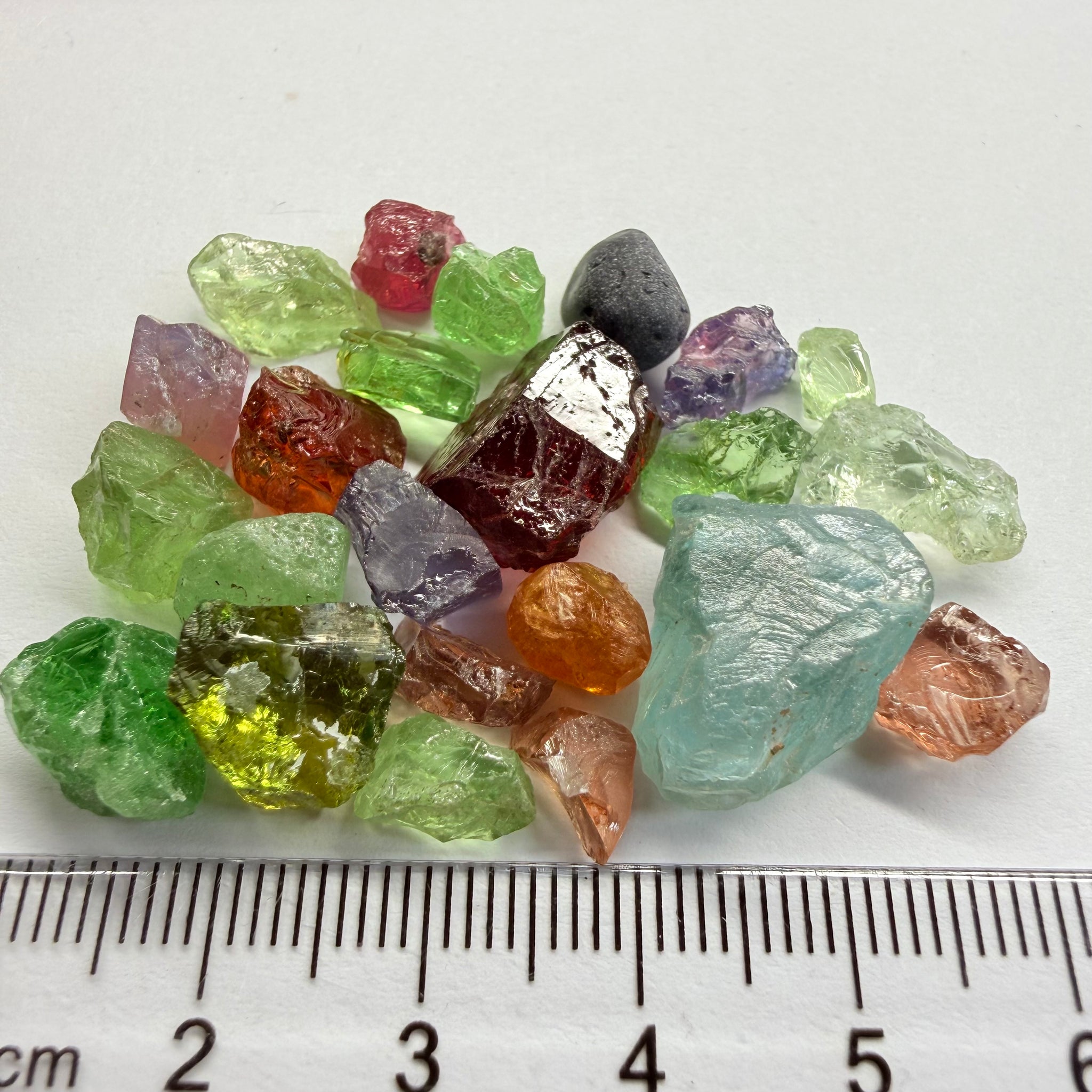 Mixed Lot, 92.53ct, Tanzania, Untreated Unheated, great for specimen collections or setting in jewellery as is, great for cabs too!