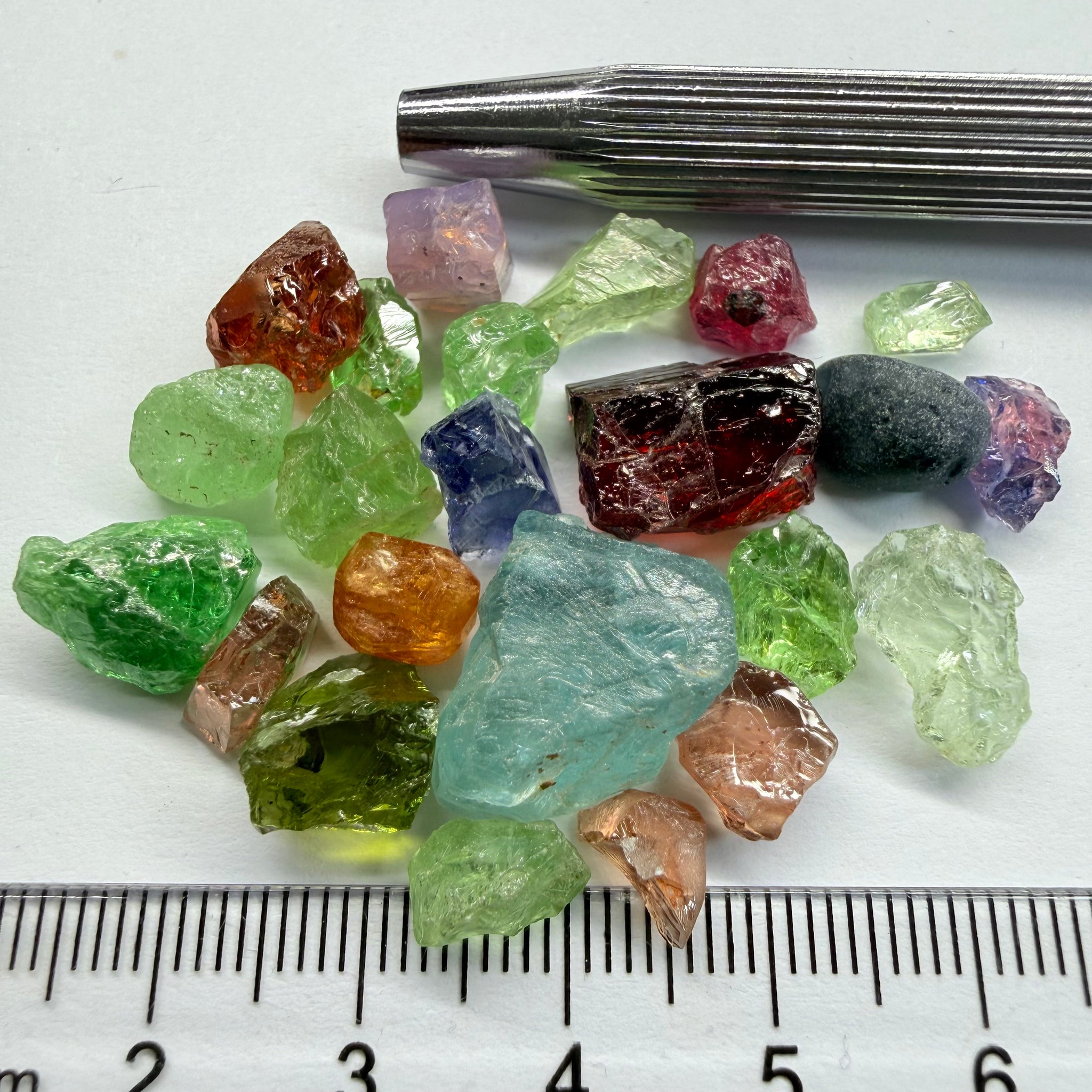 Mixed Lot, 92.53ct, Tanzania, Untreated Unheated, great for specimen collections or setting in jewellery as is, great for cabs too!