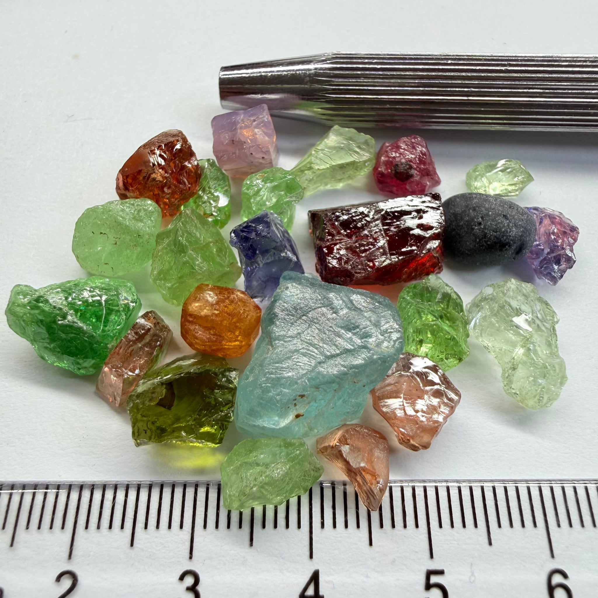 Mixed Lot, 92.53ct, Tanzania, Untreated Unheated, great for specimen collections or setting in jewellery as is, great for cabs too!