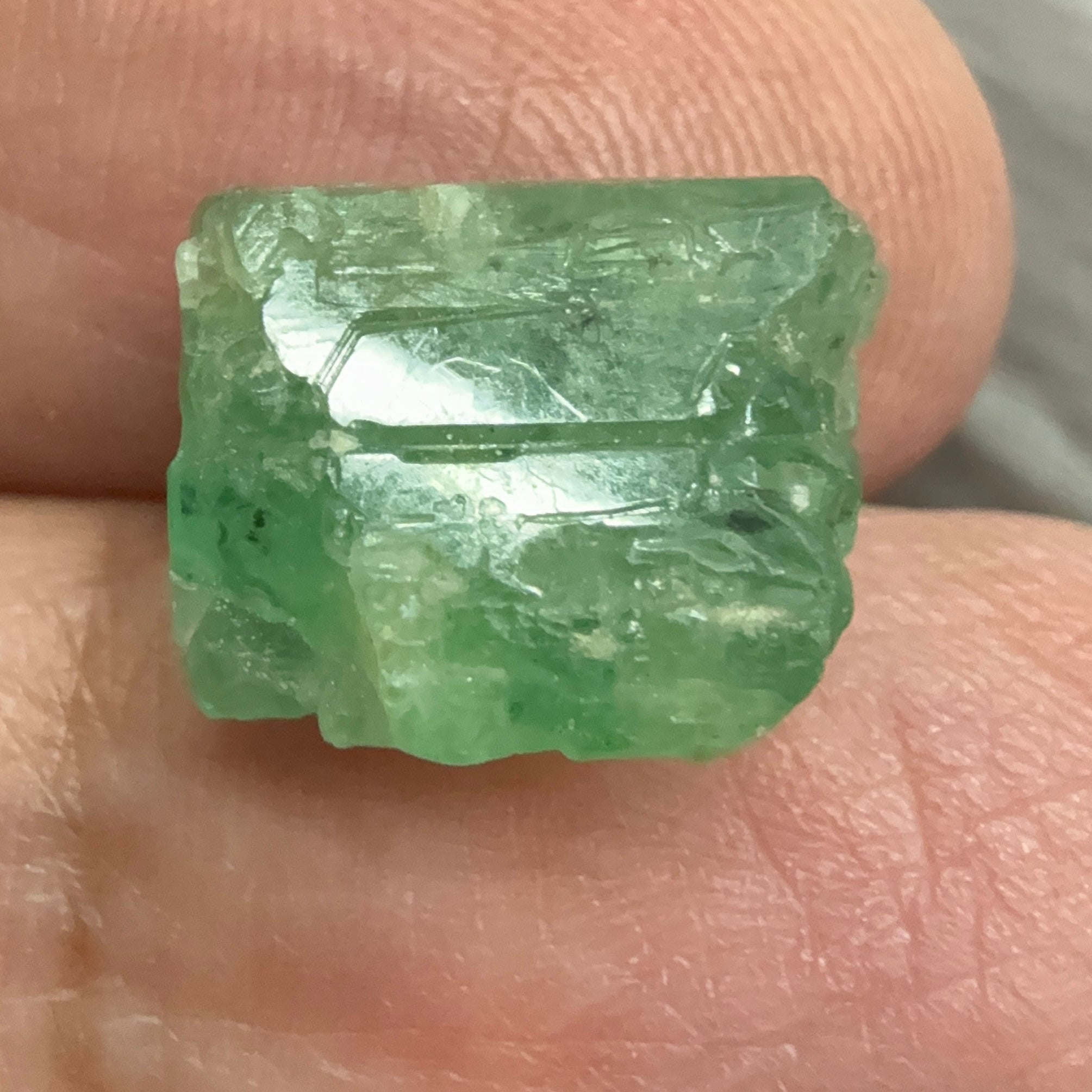 Emerald Crystal, 8.14ct, Tanzania, Untreated Unheated, specimen grade