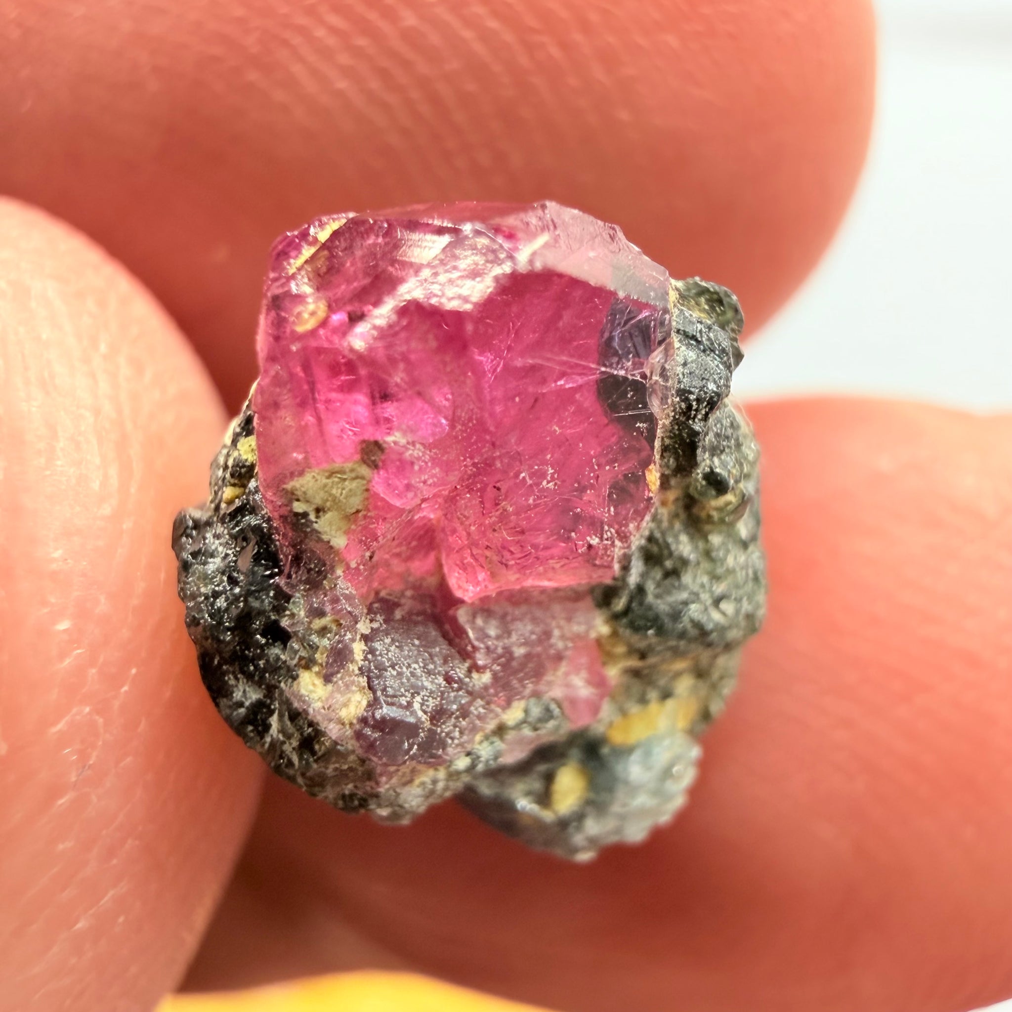 Winza Sapphire Crystal, 7.59ct, Winza, Tanzania, Untreated Unheated