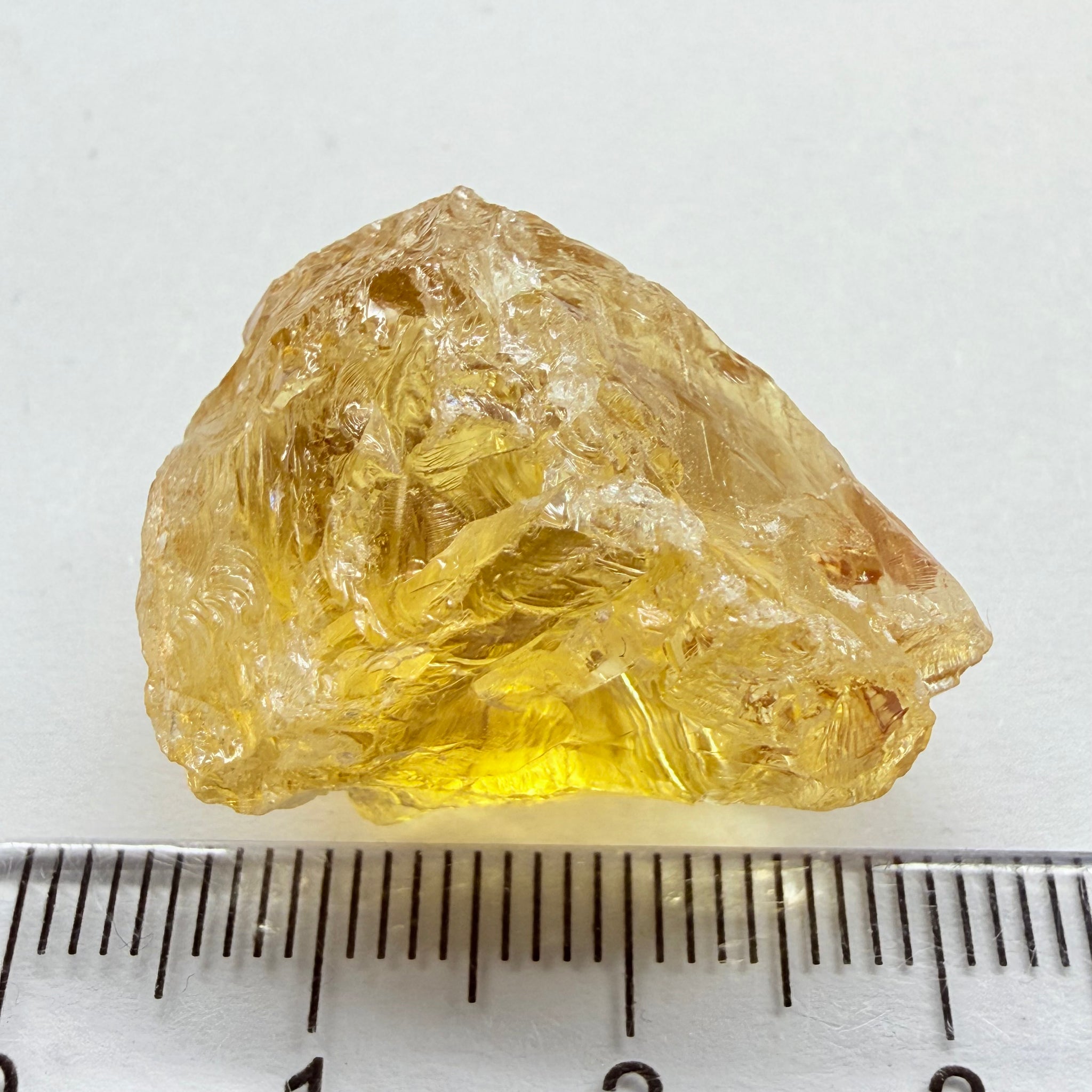 Golden Scapolite, 49.63ct, Dodoma, Tanzania, Untreated Unheated, dividing crack, slice along the crack, with one side vvs-if and the other side vs