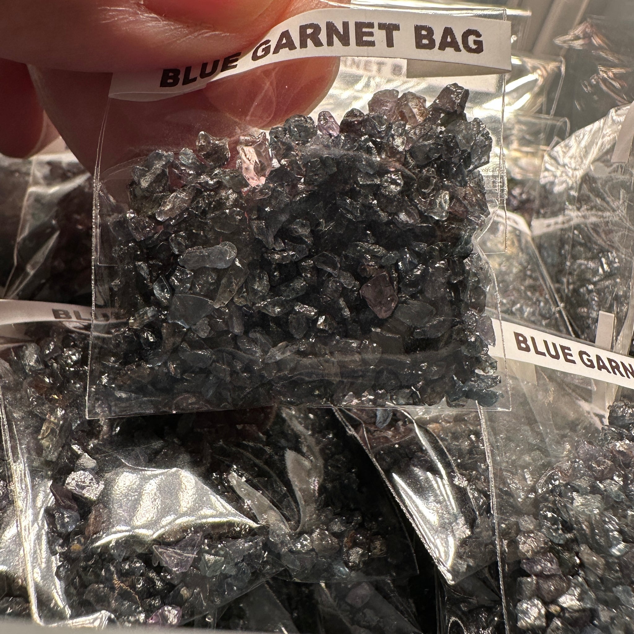 Blue Garnet Bag, Colour Shifting. Tanzania - for inlay only, not for faceting -25gm bag