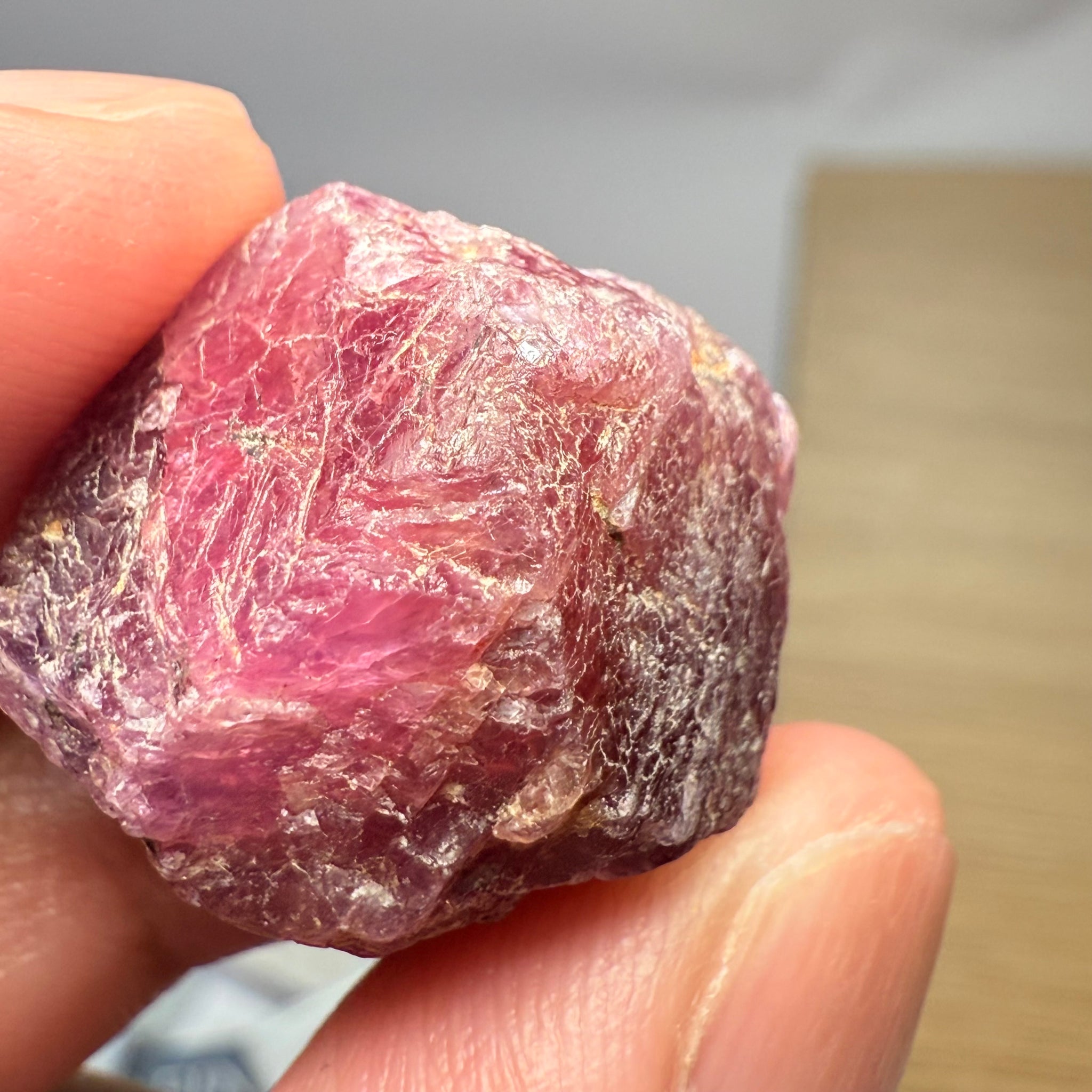 Ruby/Sapphire Crystal, Untreated Unheated, Tanzania, a dab of oil will remove the white dryness on the skin, Translucent, 63.88ct