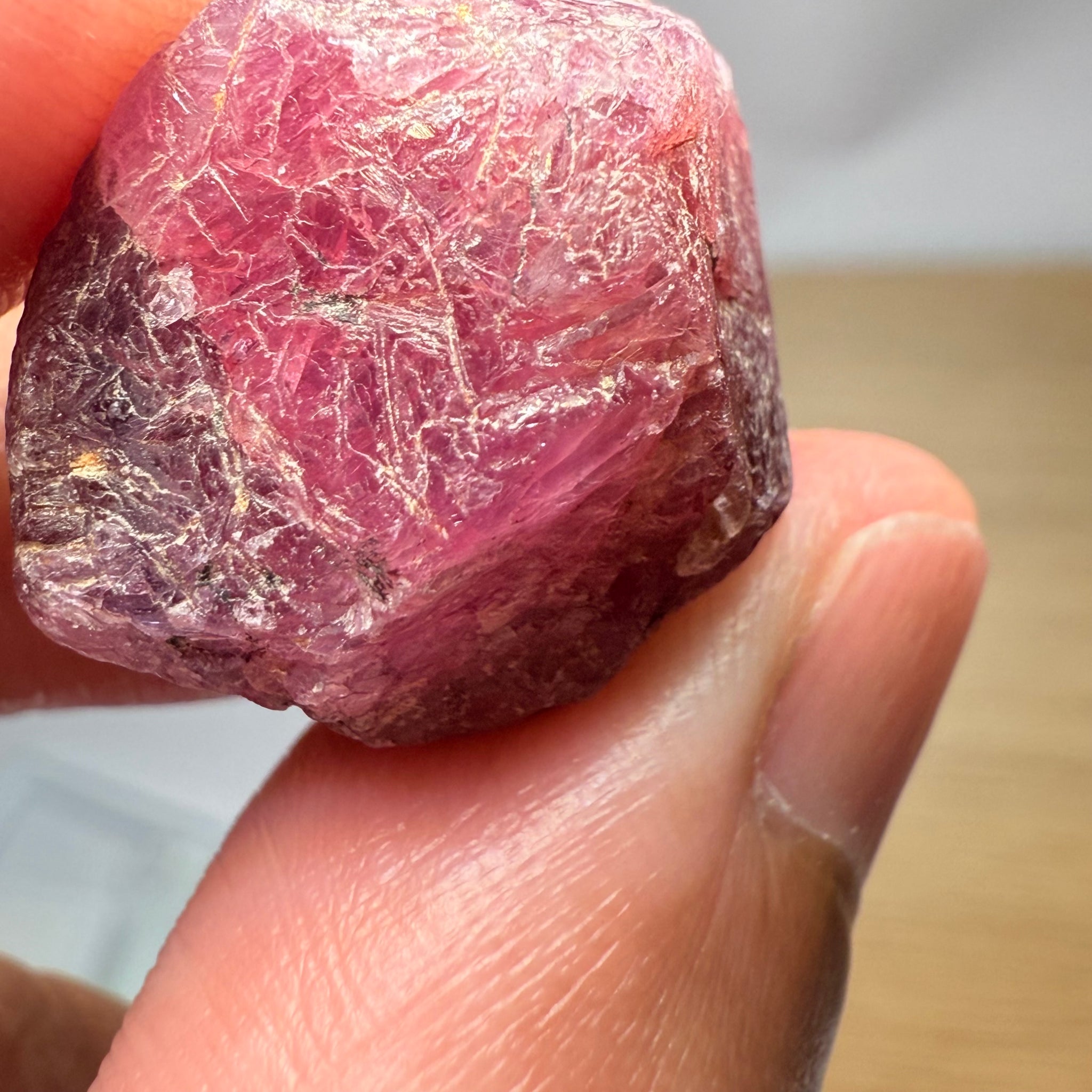 Ruby/Sapphire Crystal, Untreated Unheated, Tanzania, a dab of oil will remove the white dryness on the skin, Translucent, 63.88ct