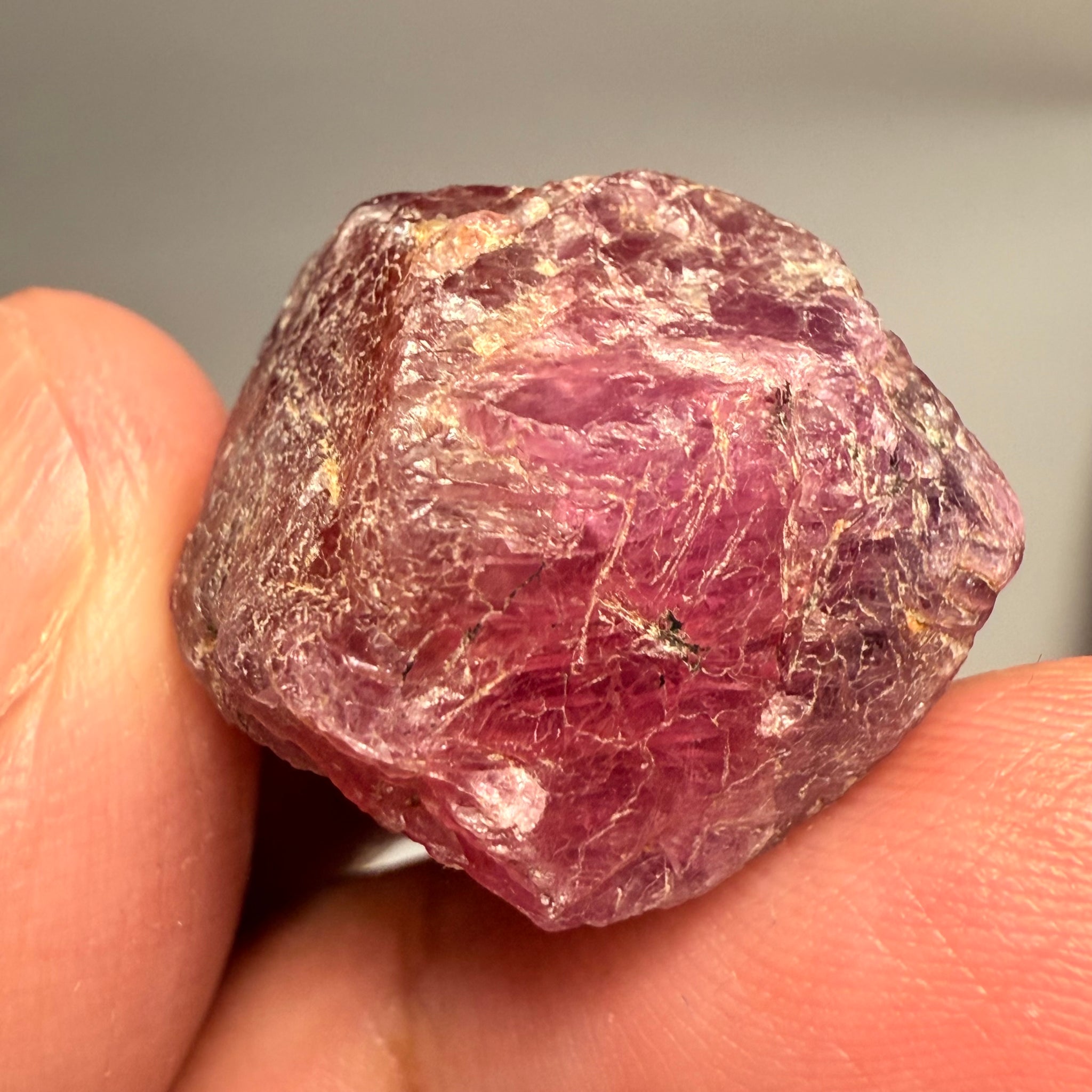 Ruby/Sapphire Crystal, Untreated Unheated, Tanzania, a dab of oil will remove the white dryness on the skin, Translucent, 63.88ct