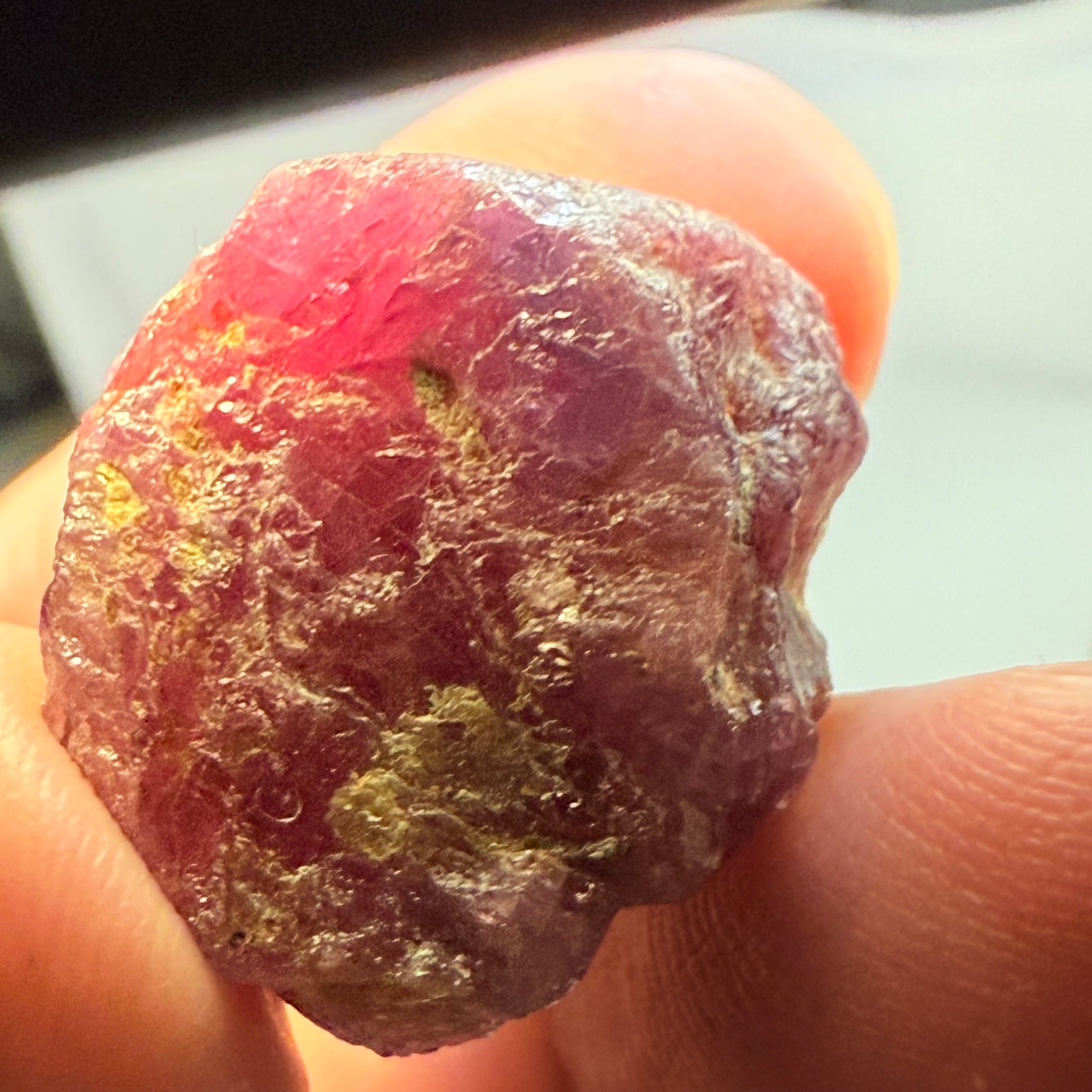 Ruby/Sapphire Crystal, Untreated Unheated, Tanzania, a dab of oil will remove the white dryness on the skin, Translucent, 63.88ct