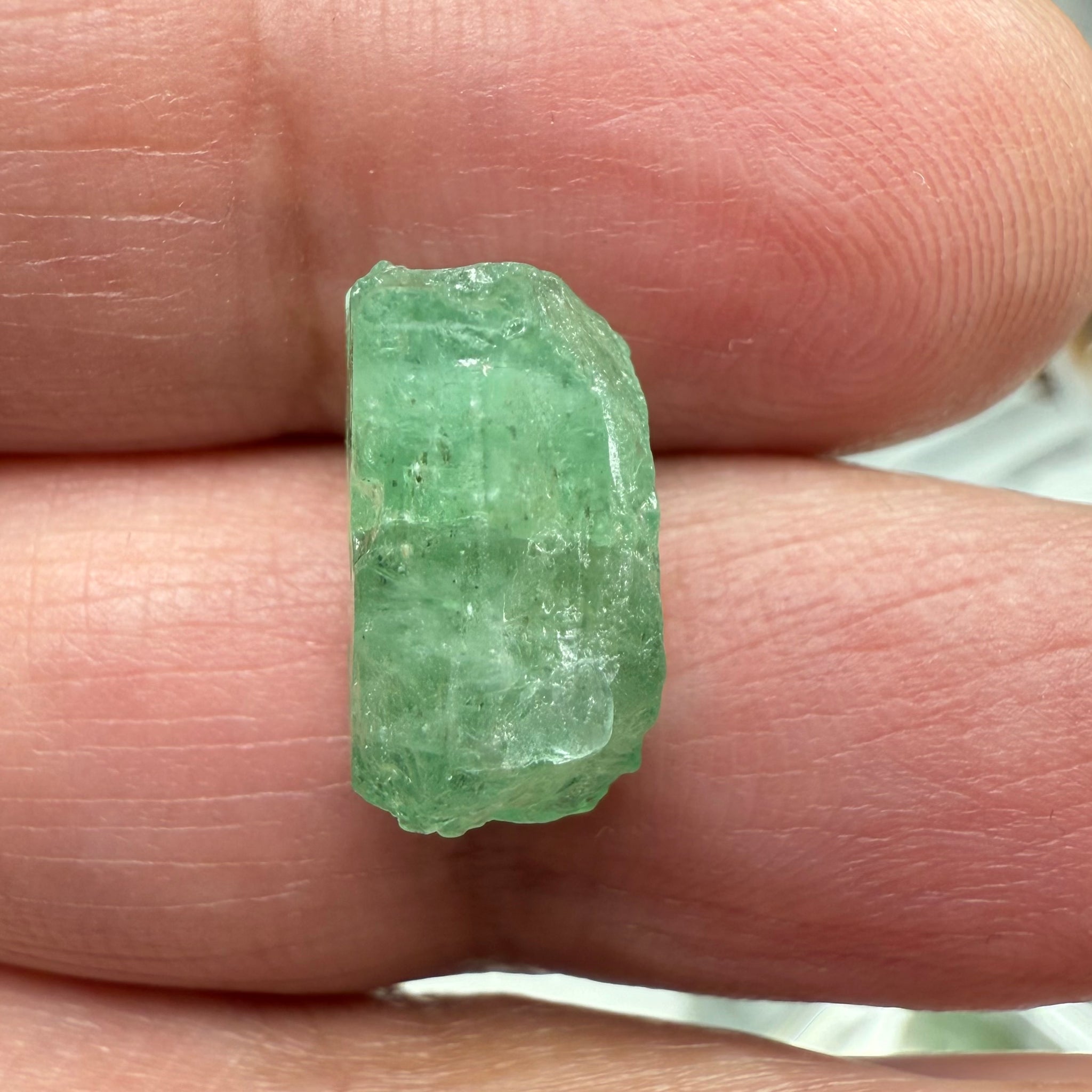 Emerald Crystal, 7.24ct, Tanzania, Untreated Unheated, specimen grade