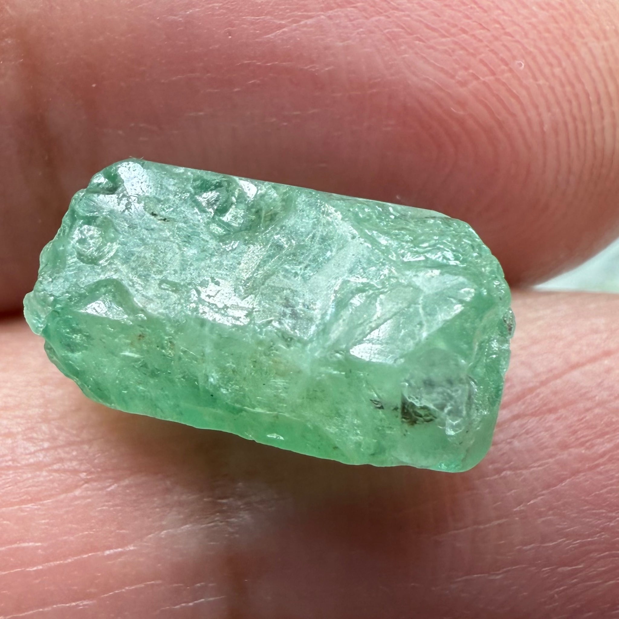 Emerald Crystal, 7.24ct, Tanzania, Untreated Unheated, specimen grade