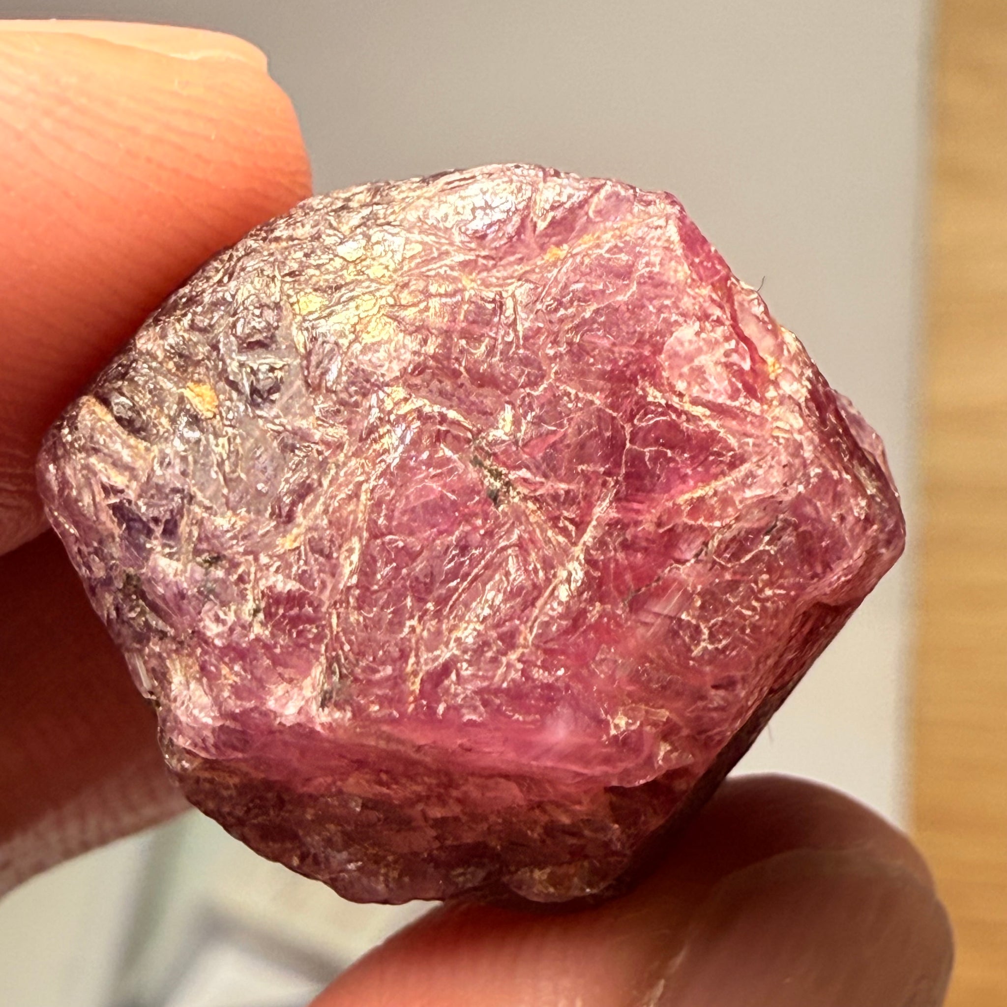 Ruby/Sapphire Crystal, Untreated Unheated, Tanzania, a dab of oil will remove the white dryness on the skin, Translucent, 63.88ct