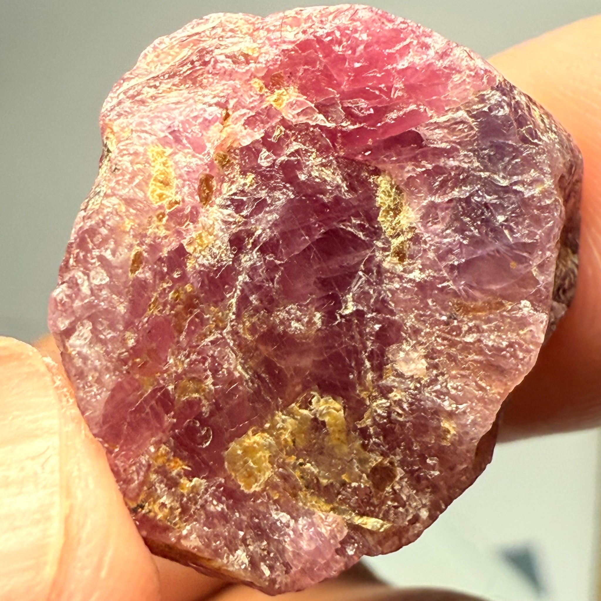 Ruby/Sapphire Crystal, Untreated Unheated, Tanzania, a dab of oil will remove the white dryness on the skin, Translucent, 63.88ct