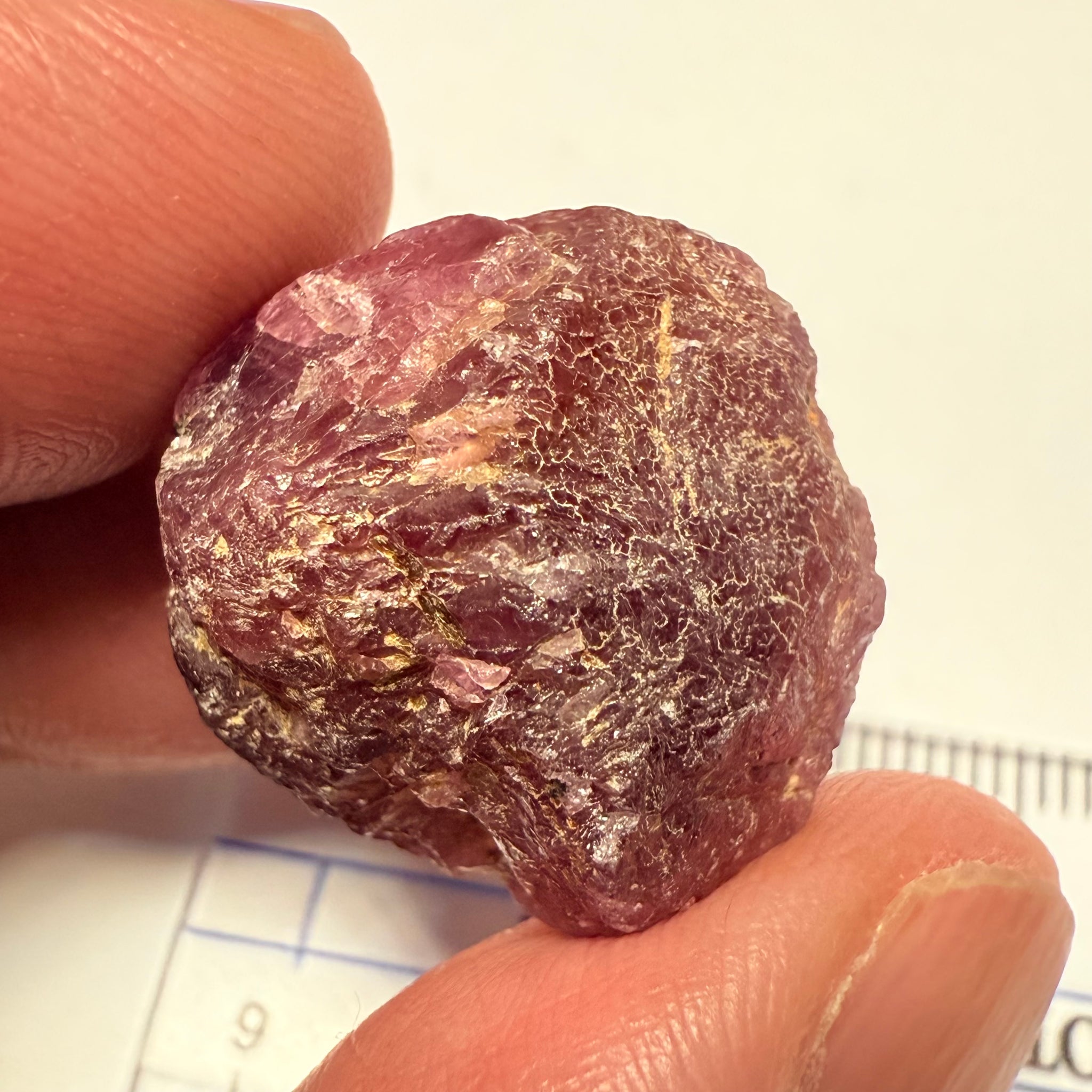Ruby/Sapphire Crystal, Untreated Unheated, Tanzania, a dab of oil will remove the white dryness on the skin, Translucent, 63.88ct