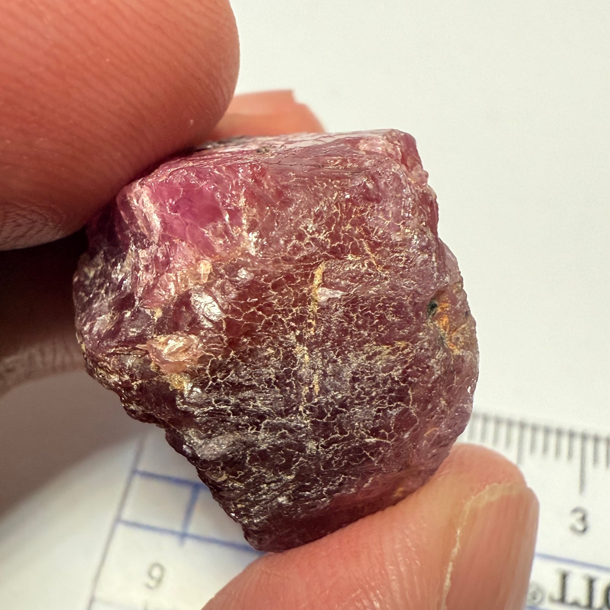 Ruby/Sapphire Crystal, Untreated Unheated, Tanzania, a dab of oil will remove the white dryness on the skin, Translucent, 63.88ct