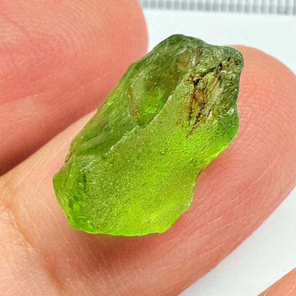 GoGo Peridot, 10.00ct, Tanzania, Untreated Unheated, mined by the WaGoGo tribe, vvs