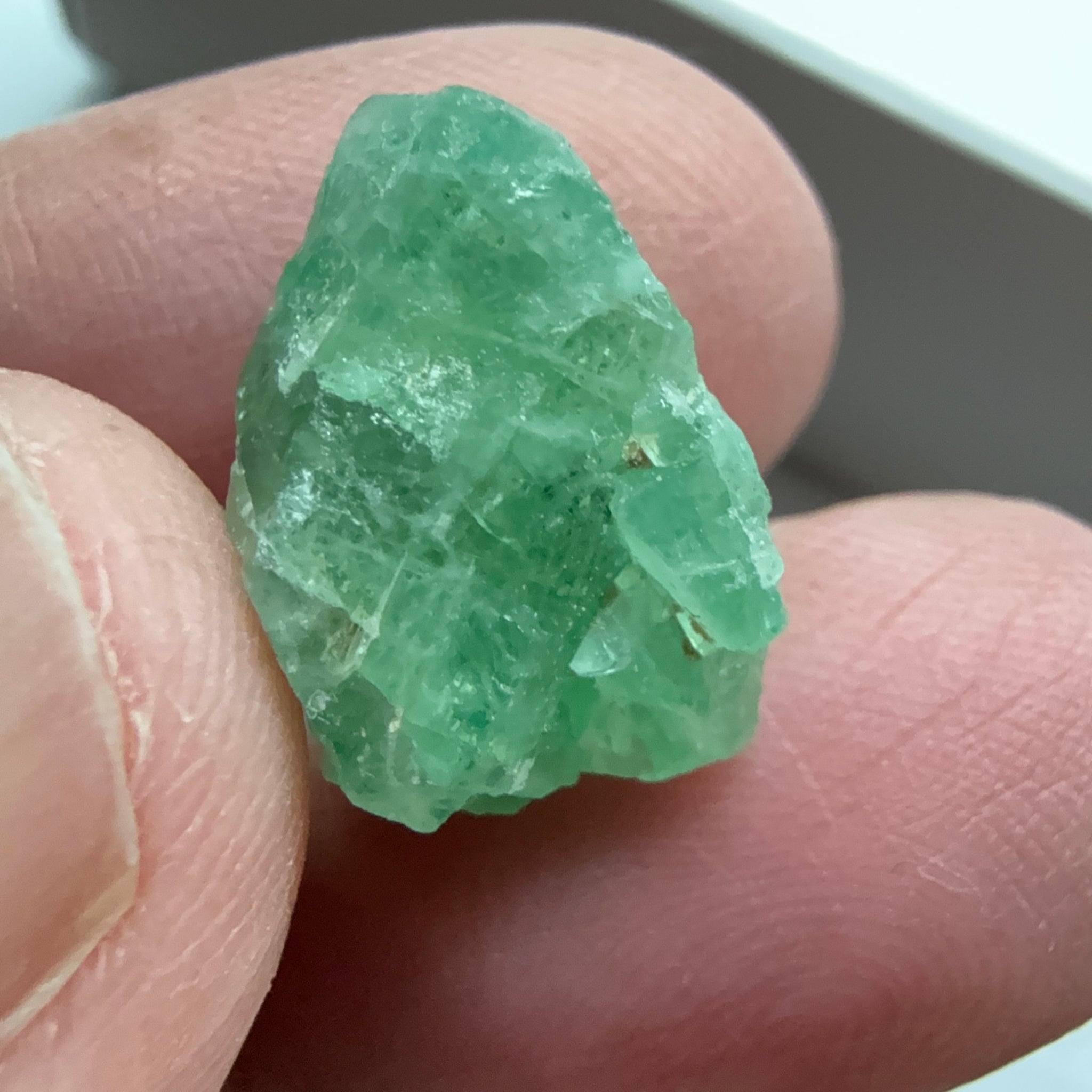 Emerald Crystal, 12.23ct, Tanzania, Untreated Unheated, specimen grade
