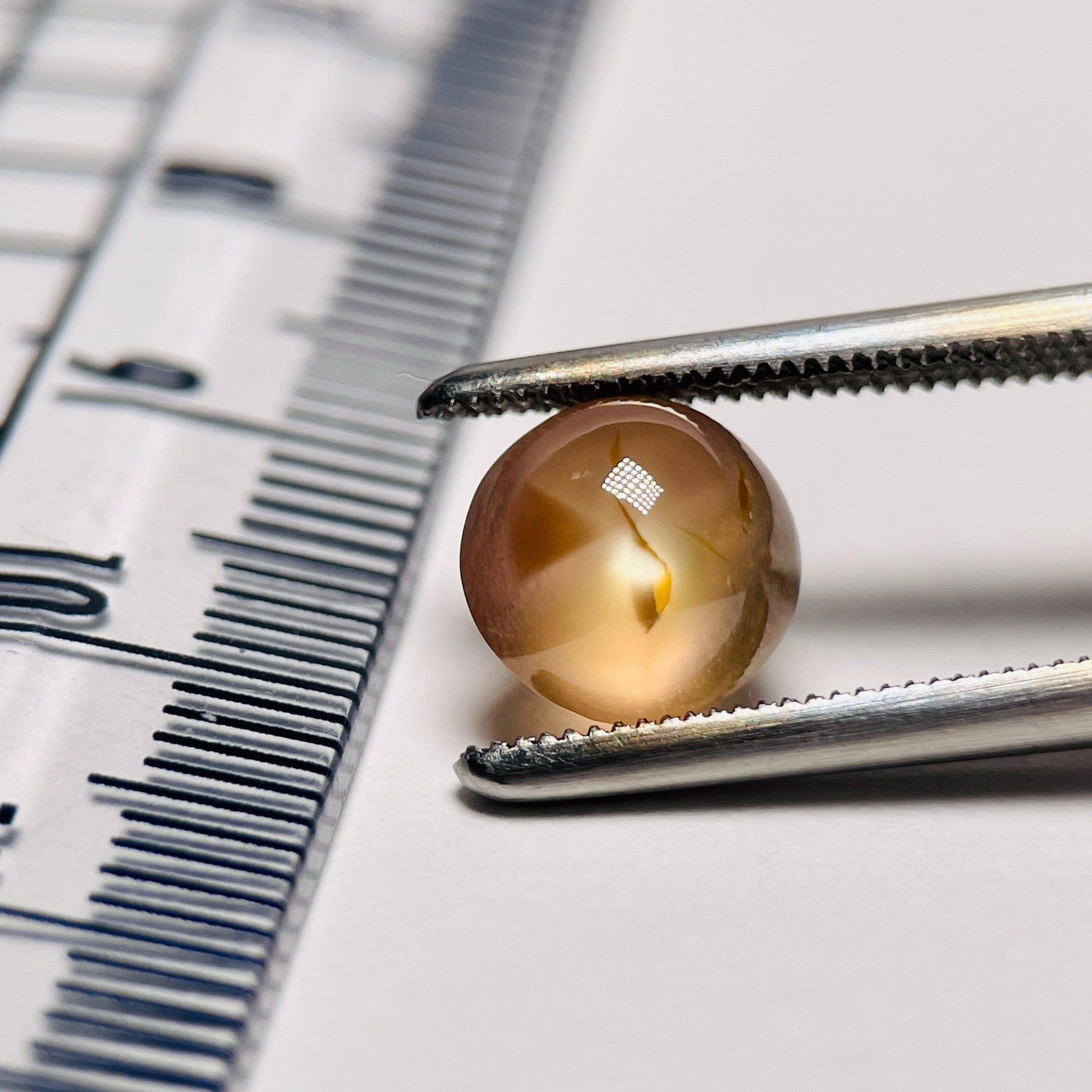 2.84Ct Sapphire Cabochon Seems To Have A Moving Star But As Point Umba Valley Tanzania. Untreated