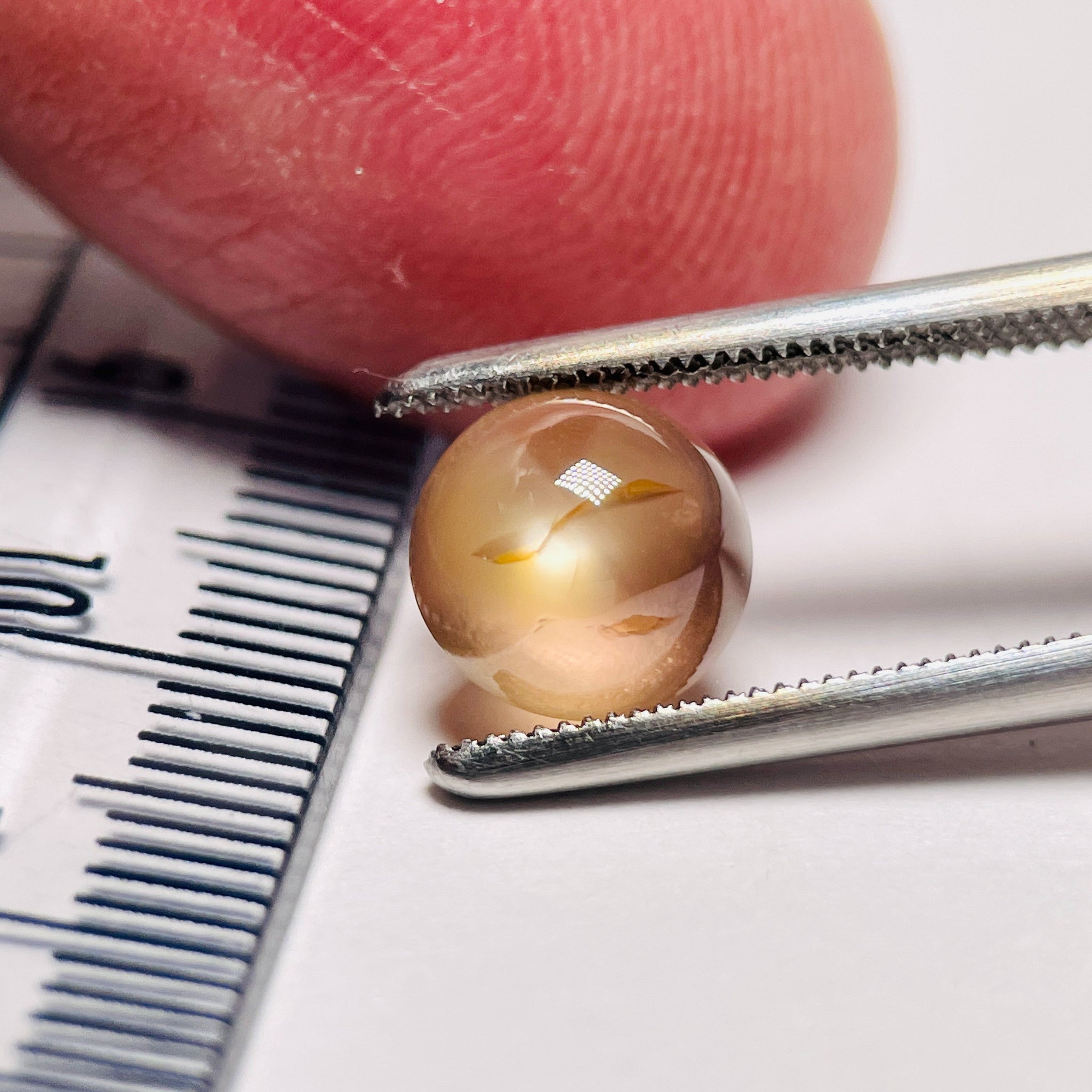 2.84Ct Sapphire Cabochon Seems To Have A Moving Star But As Point Umba Valley Tanzania. Untreated