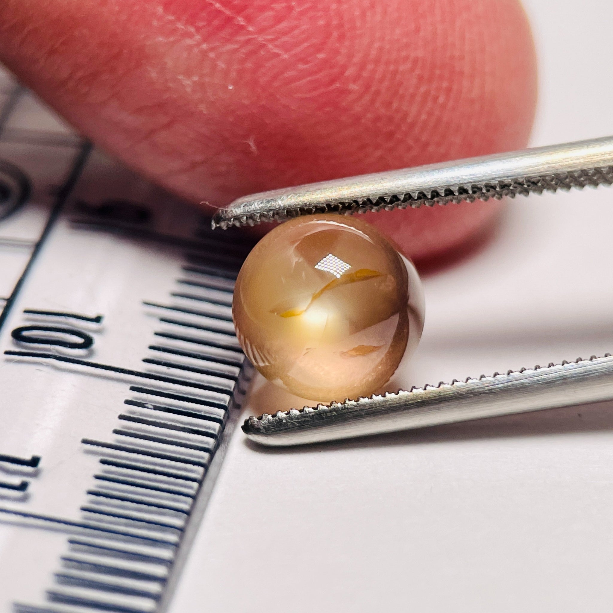 2.84Ct Sapphire Cabochon Seems To Have A Moving Star But As Point Umba Valley Tanzania. Untreated