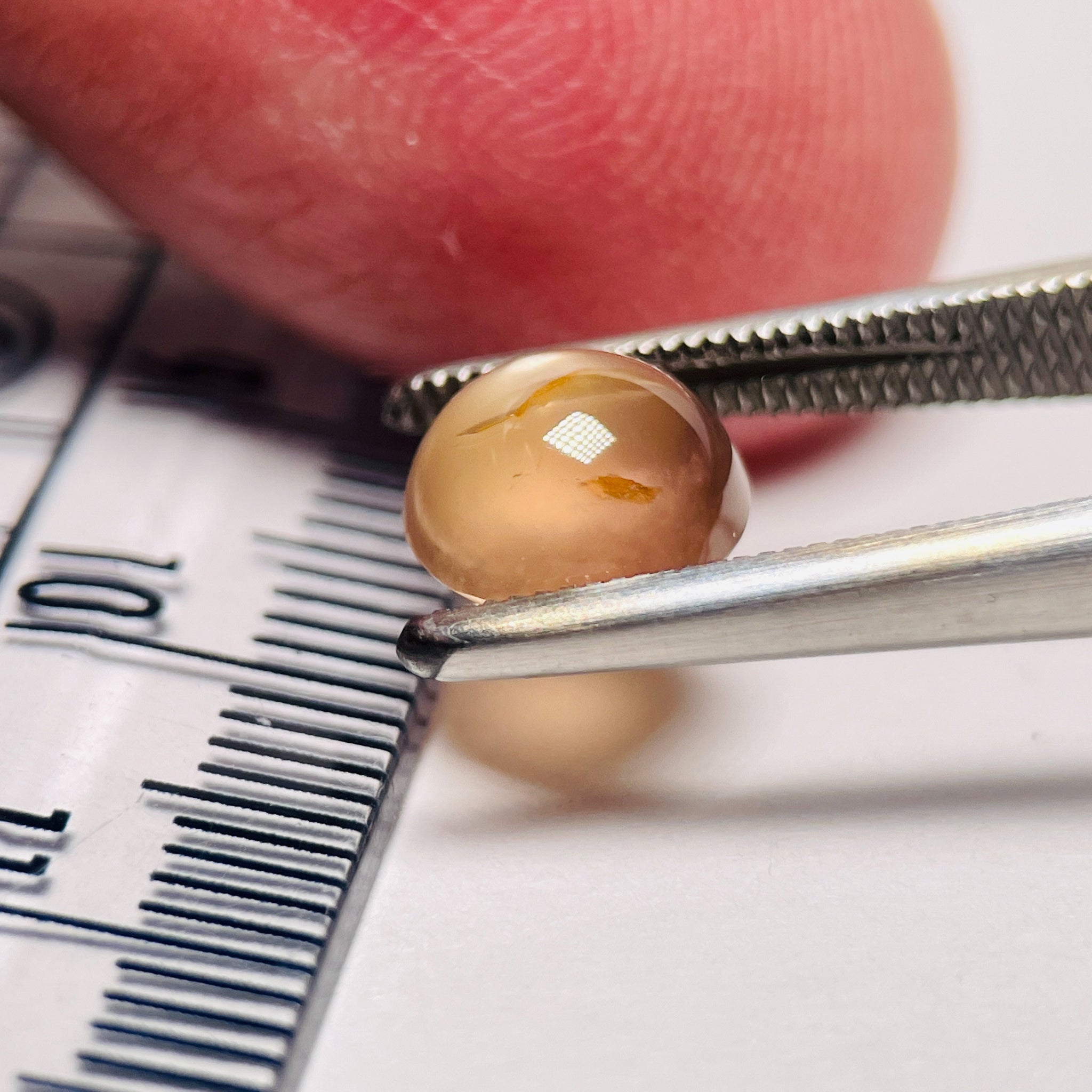 2.84Ct Sapphire Cabochon Seems To Have A Moving Star But As Point Umba Valley Tanzania. Untreated