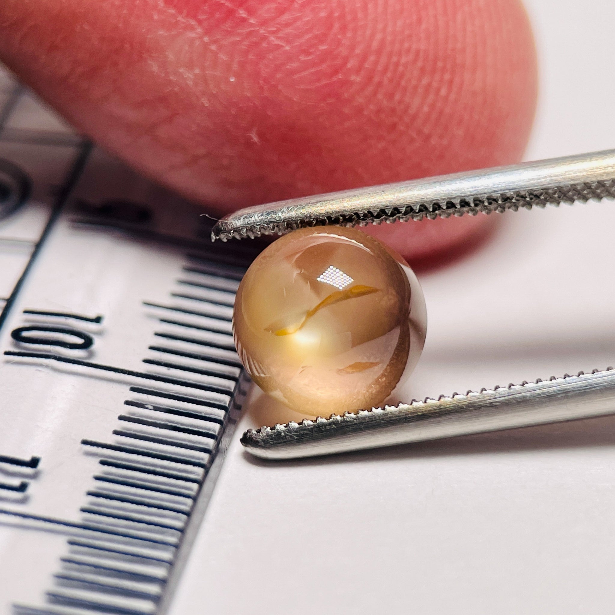 2.84Ct Sapphire Cabochon Seems To Have A Moving Star But As Point Umba Valley Tanzania. Untreated