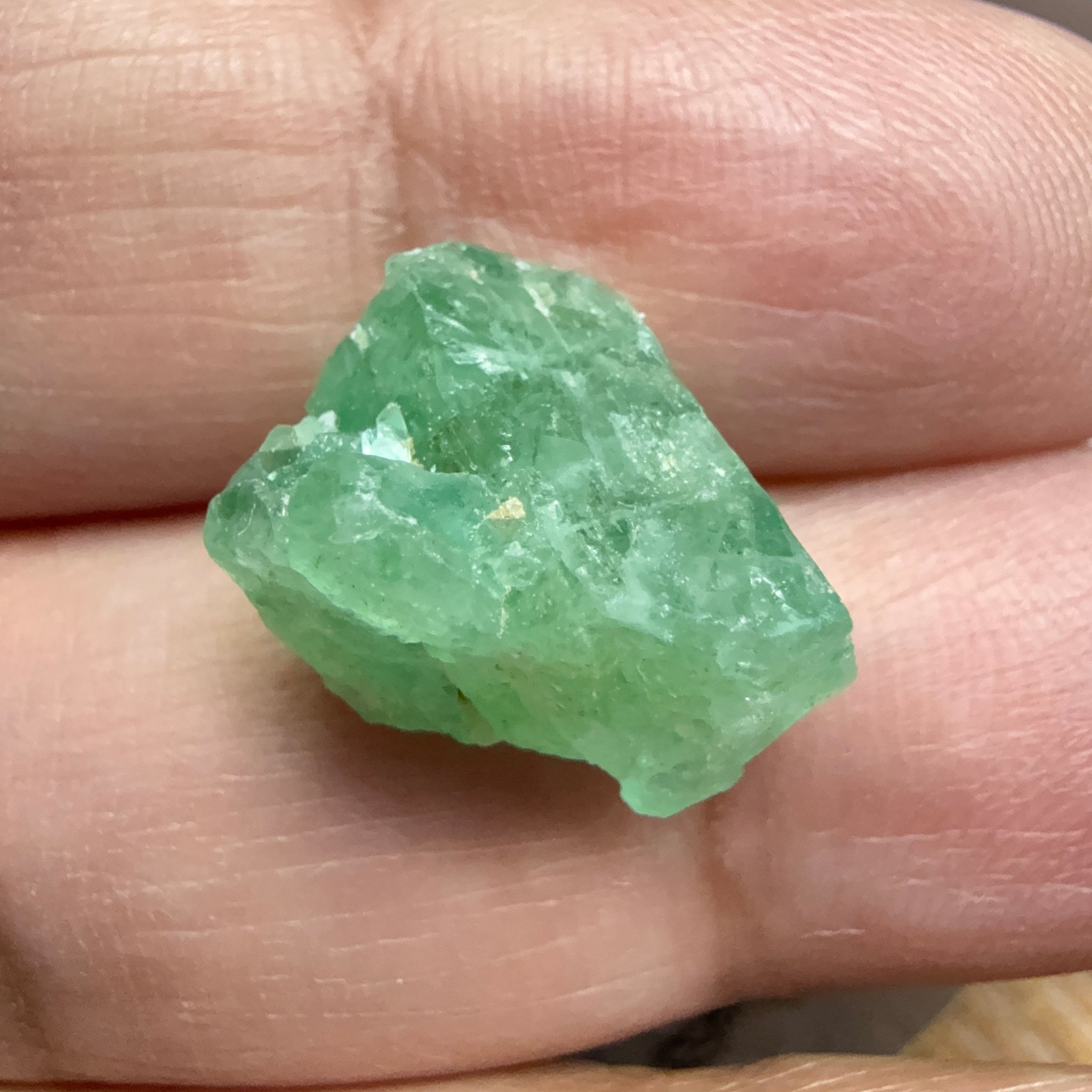 Emerald Crystal, 12.23ct, Tanzania, Untreated Unheated, specimen grade
