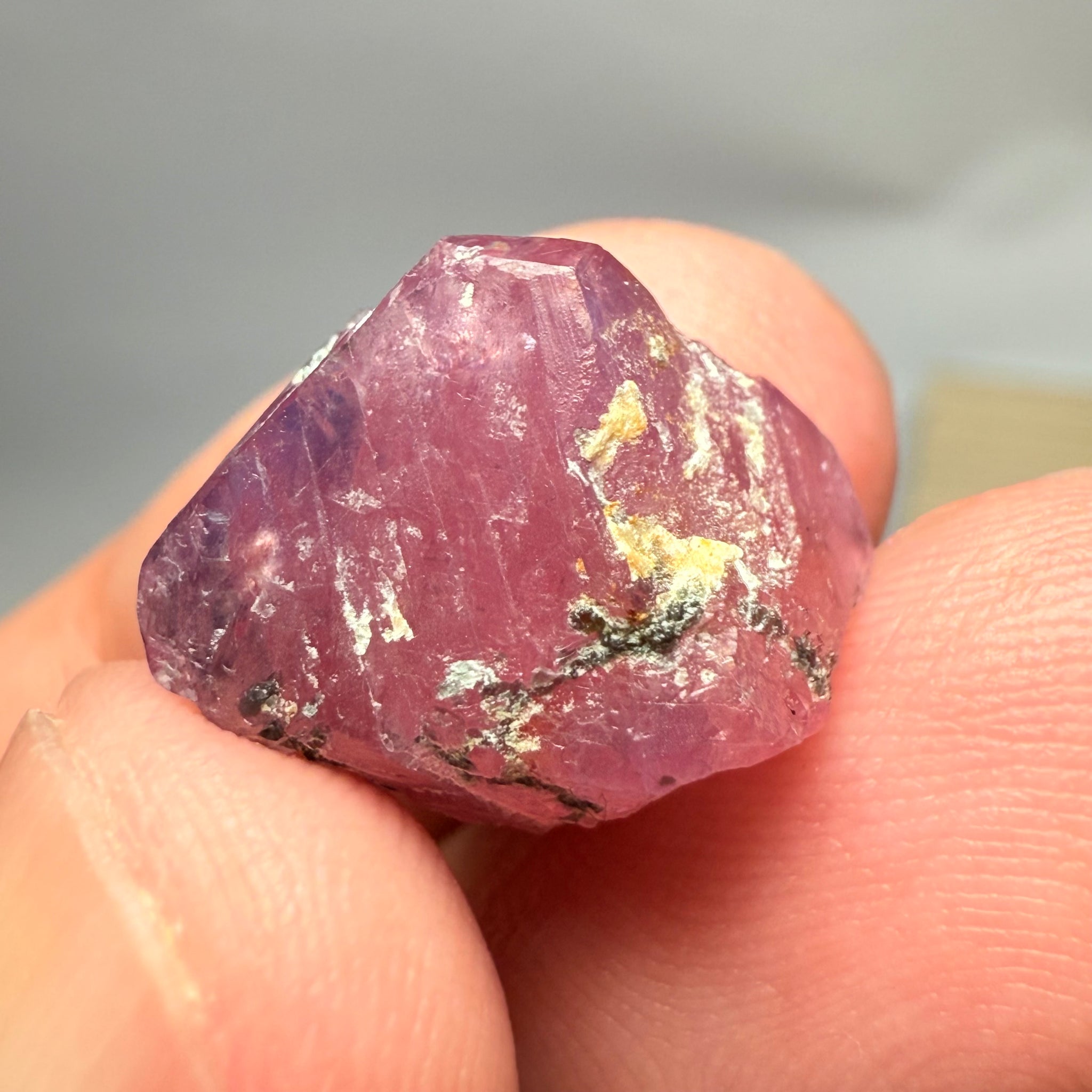 Sapphire Crystal, Winza, Tanzania, Untreated Unheated, Translucent, 22.52ct