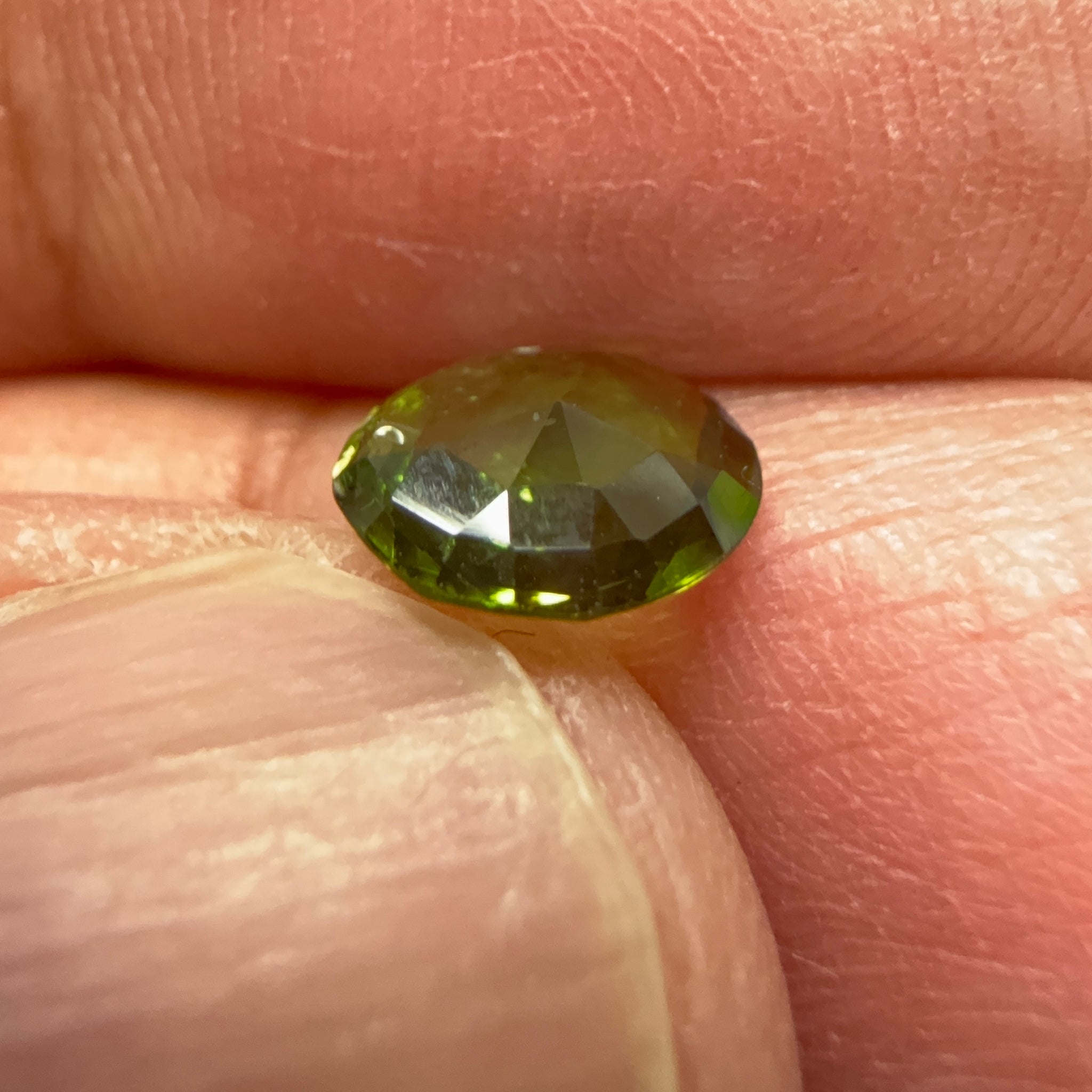 Tourmaline, 0.83ct, Tanzania, Untreated Unheated, native cut, very flat see pictures, can be used either side