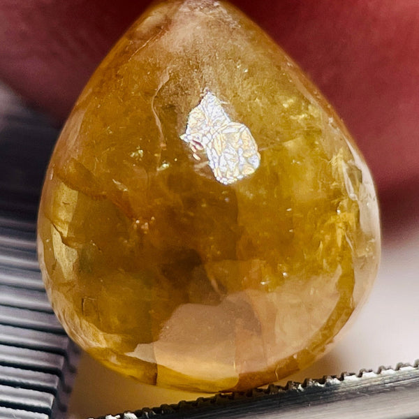 8.10Ct Sapphire Cabochon Umba Valley Tanzania. Untreated Unheated