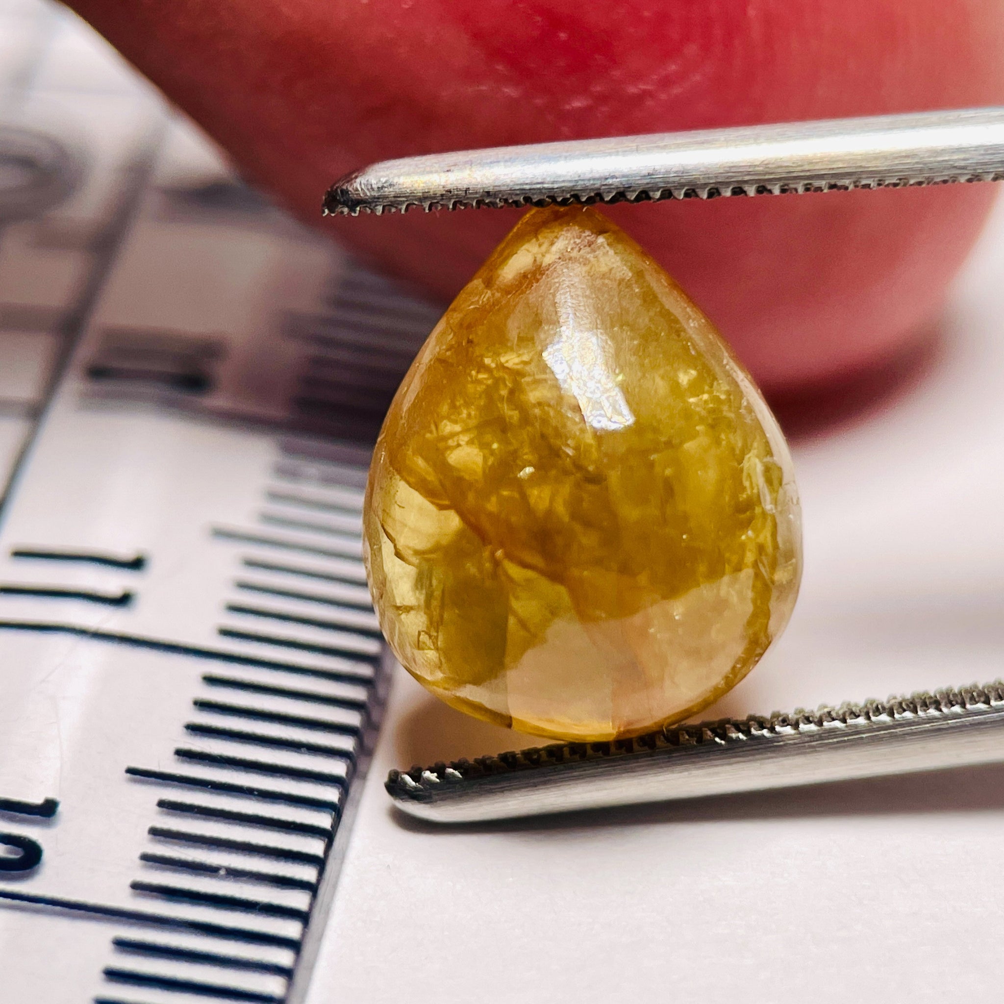 8.10Ct Sapphire Cabochon Umba Valley Tanzania. Untreated Unheated