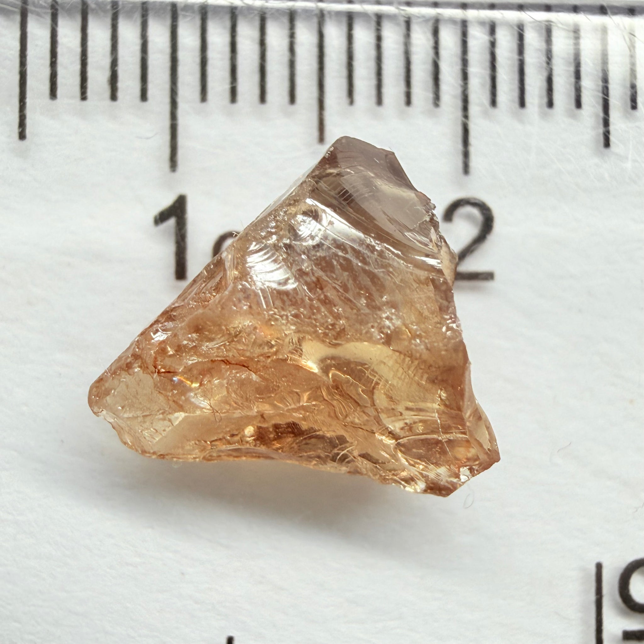 Malaya Garnet, 5.55ct, Umba Valley, Tanzania, Untreated Unheated, vvs, flattish, note shape