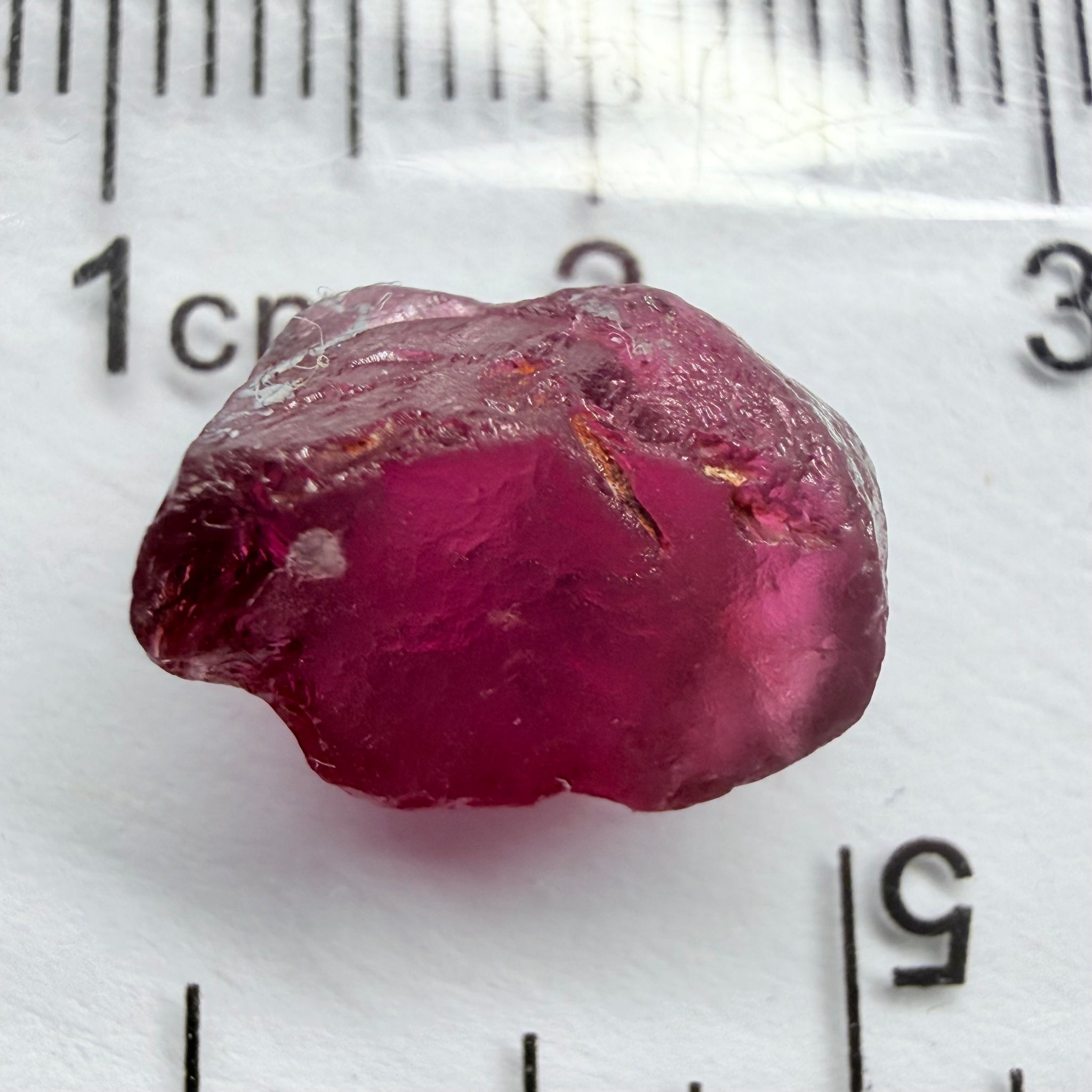Tanga Garnet, 6.88ct, Mlimbi, Mwakijembe, near the kenyan border, Tanzania, vvs, note flattish shape