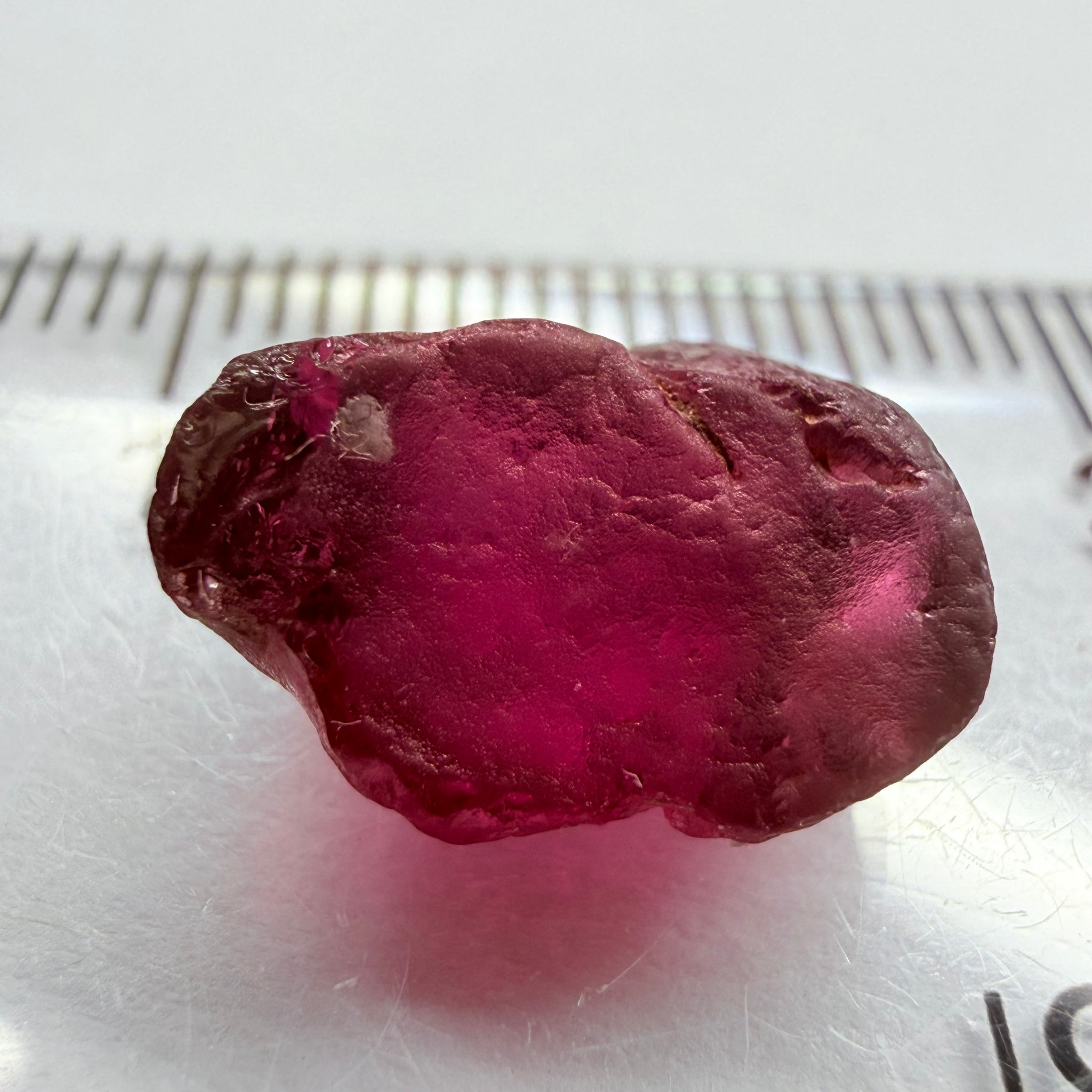 Tanga Garnet, 6.88ct, Mlimbi, Mwakijembe, near the kenyan border, Tanzania, vvs, note flattish shape