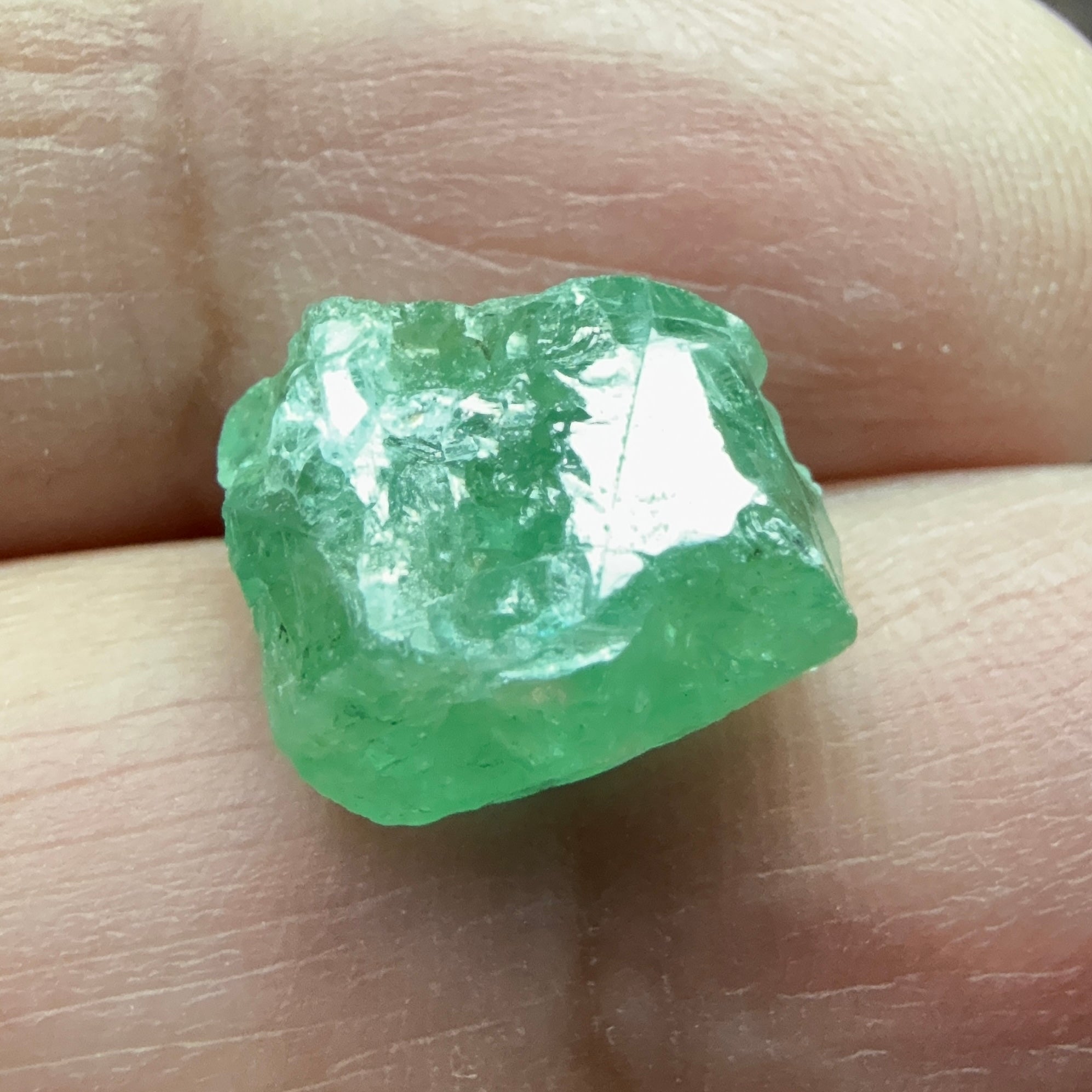 Emerald Crystal, 6.88ct, Tanzania, Untreated Unheated, specimen grade