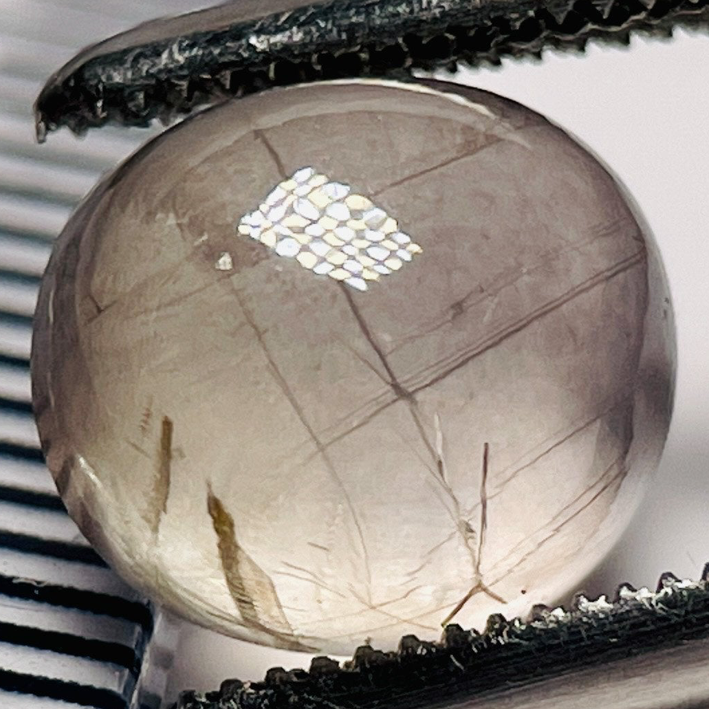 Sapphire Cabochon, 3.21ct, Umba Valley, Tanzania. Untreated Unheated
