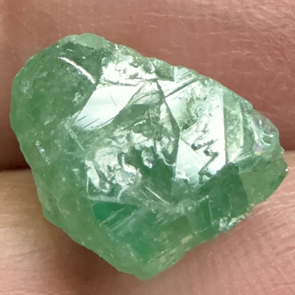 Emerald Crystal, 6.88ct, Tanzania, Untreated Unheated, specimen grade